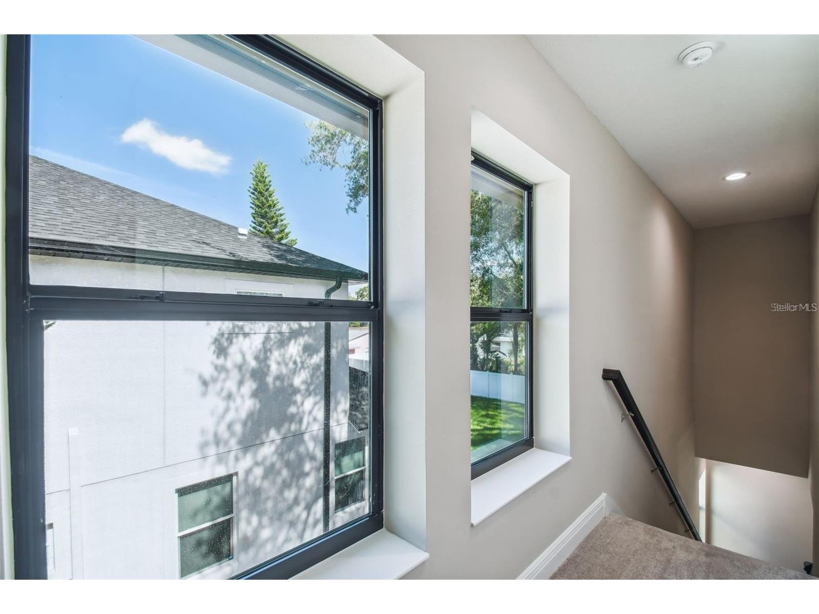 4333 2nd Avenue N Saint Petersburg FL 33713 TB8493711 image23