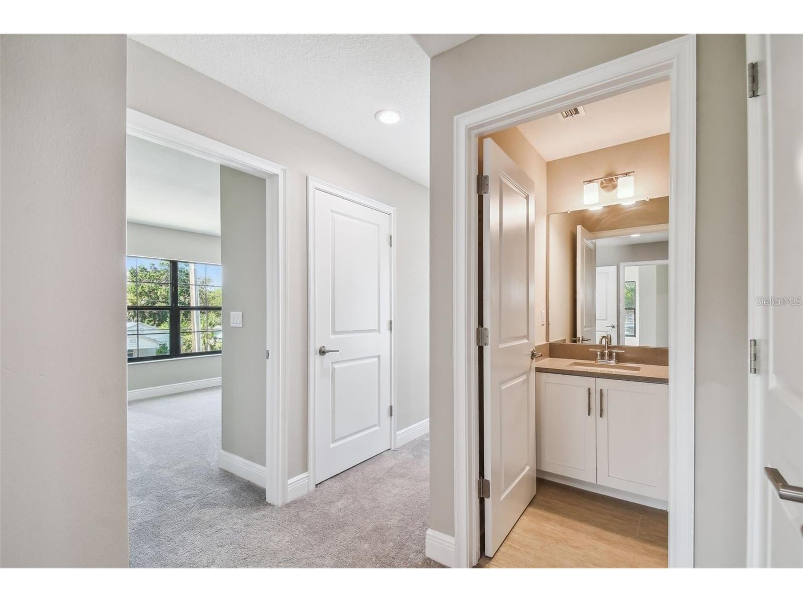 4333 2nd Avenue N Saint Petersburg FL 33713 TB8493711 image24