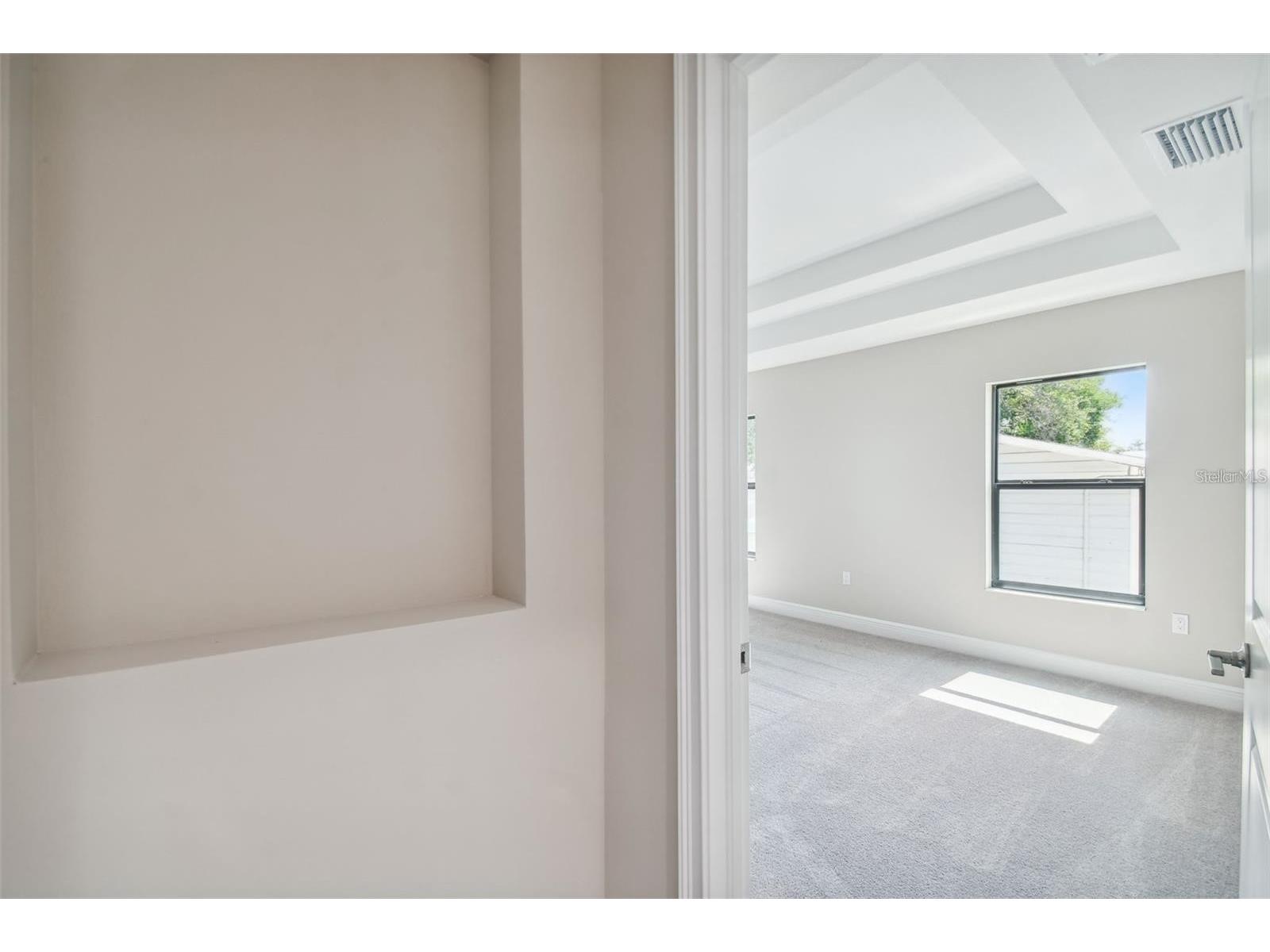 4333 2nd Avenue N Saint Petersburg FL 33713 TB8493711 image30