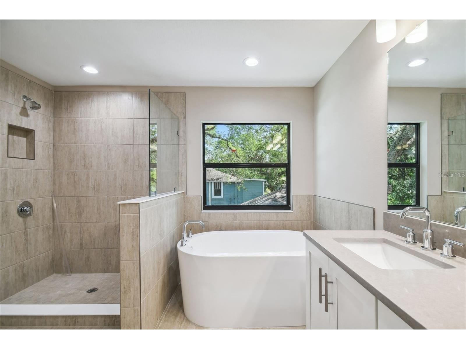 4333 2nd Avenue N Saint Petersburg FL 33713 TB8493711 image37