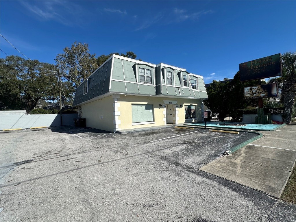 4333 & 4323 W Bay To Bay Boulevard Tampa FL 33629 TB8452601 image6