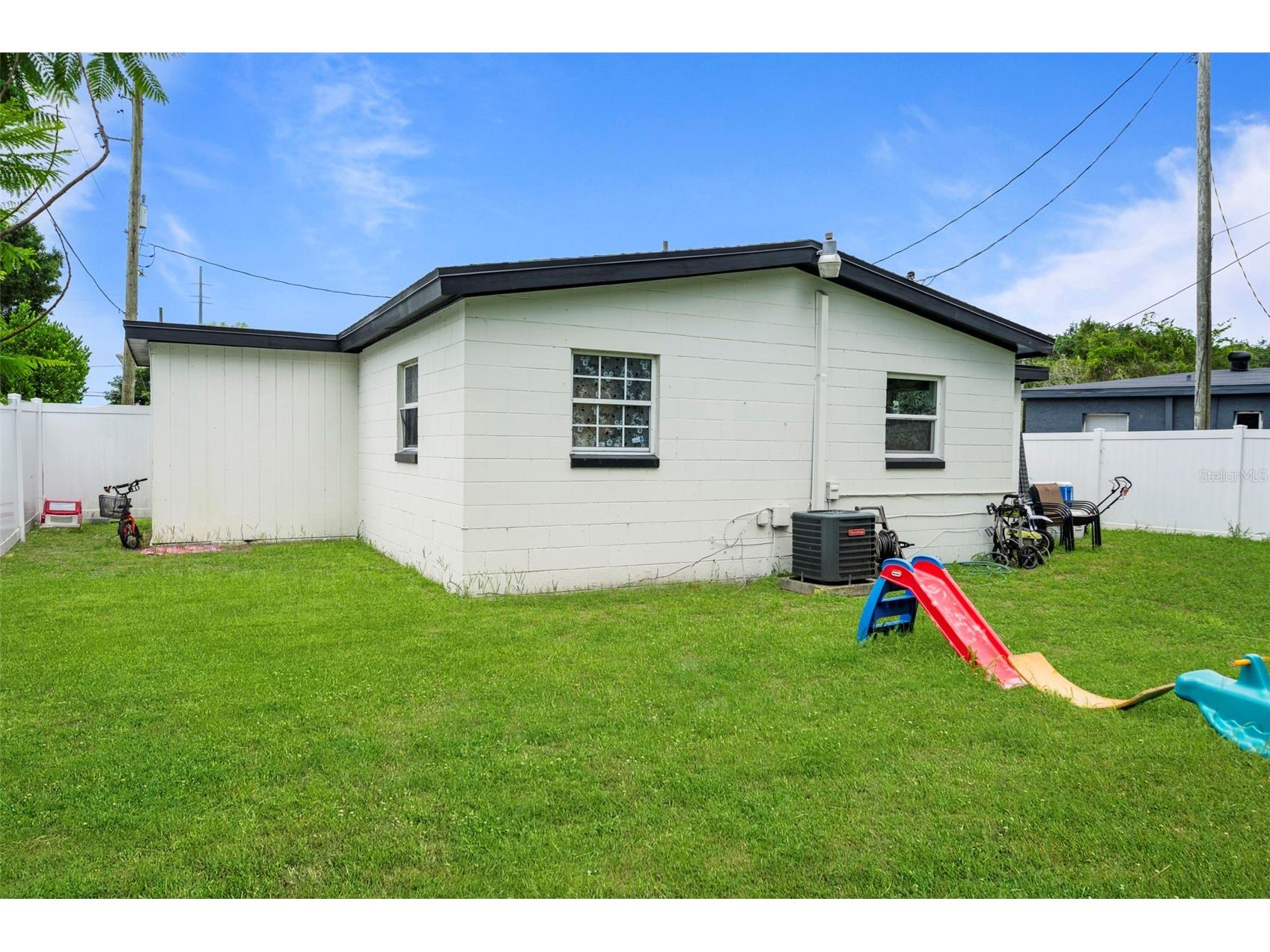 4333 Arch Street Orlando FL 32808 S5150965 image3