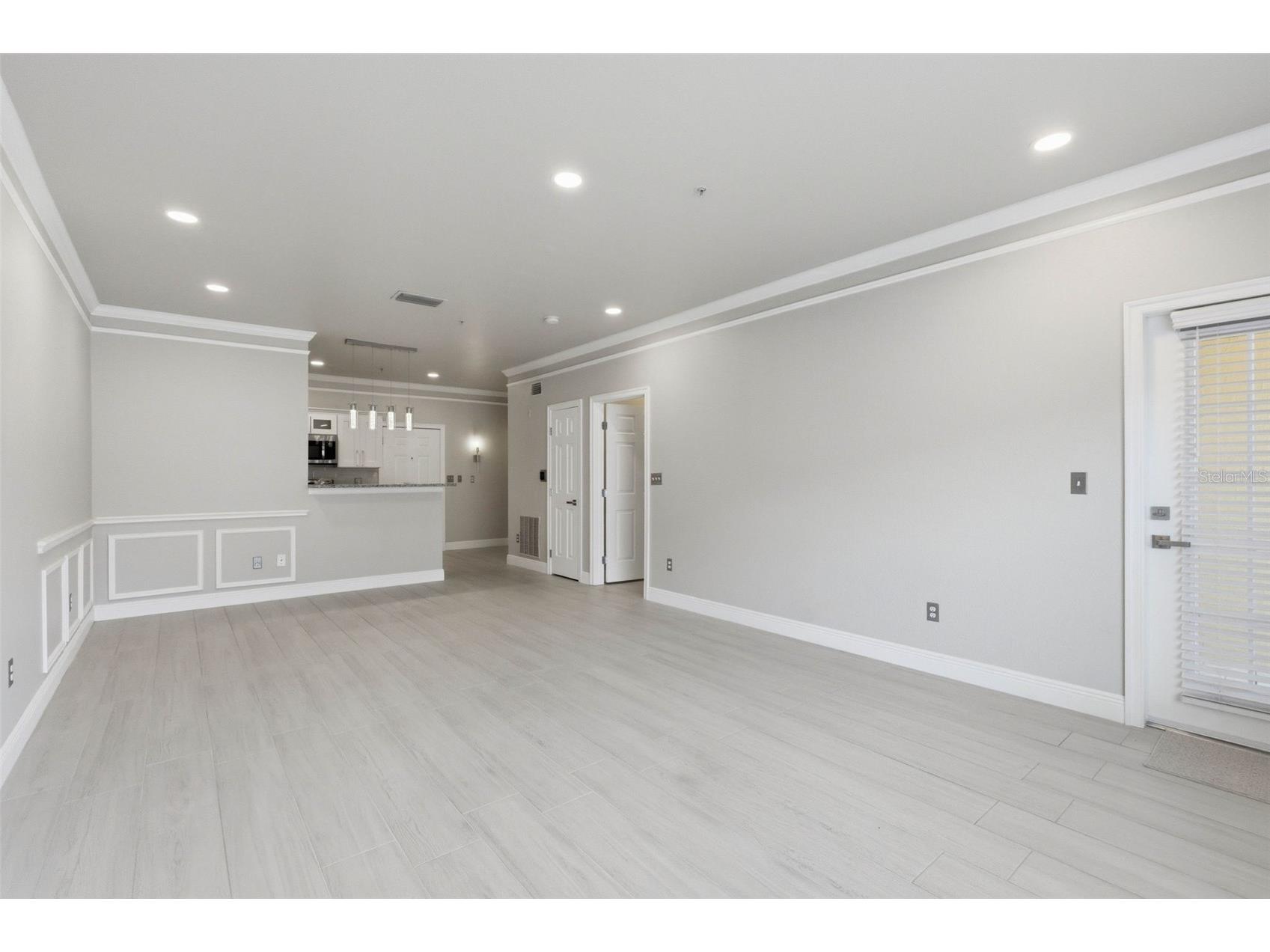 4333 Bayside Village Drive #102 Tampa FL 33615 TB8504768 image17