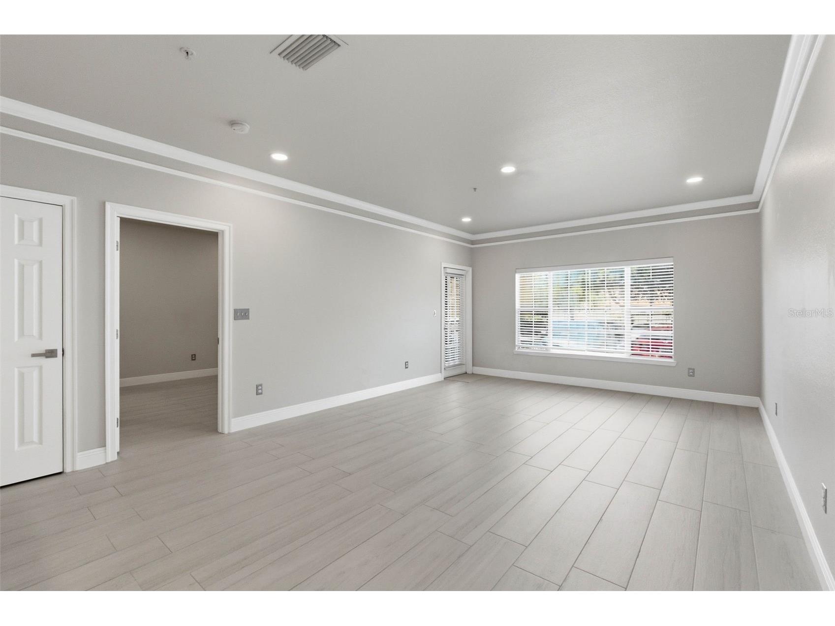 4333 Bayside Village Drive #102 Tampa FL 33615 TB8504768 image18