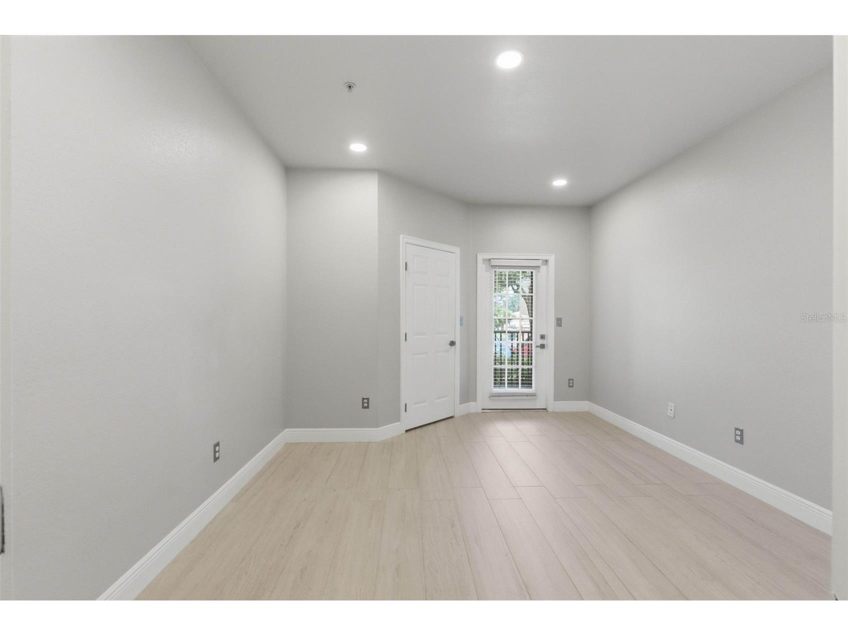 4333 Bayside Village Drive #102 Tampa FL 33615 TB8504768 image20