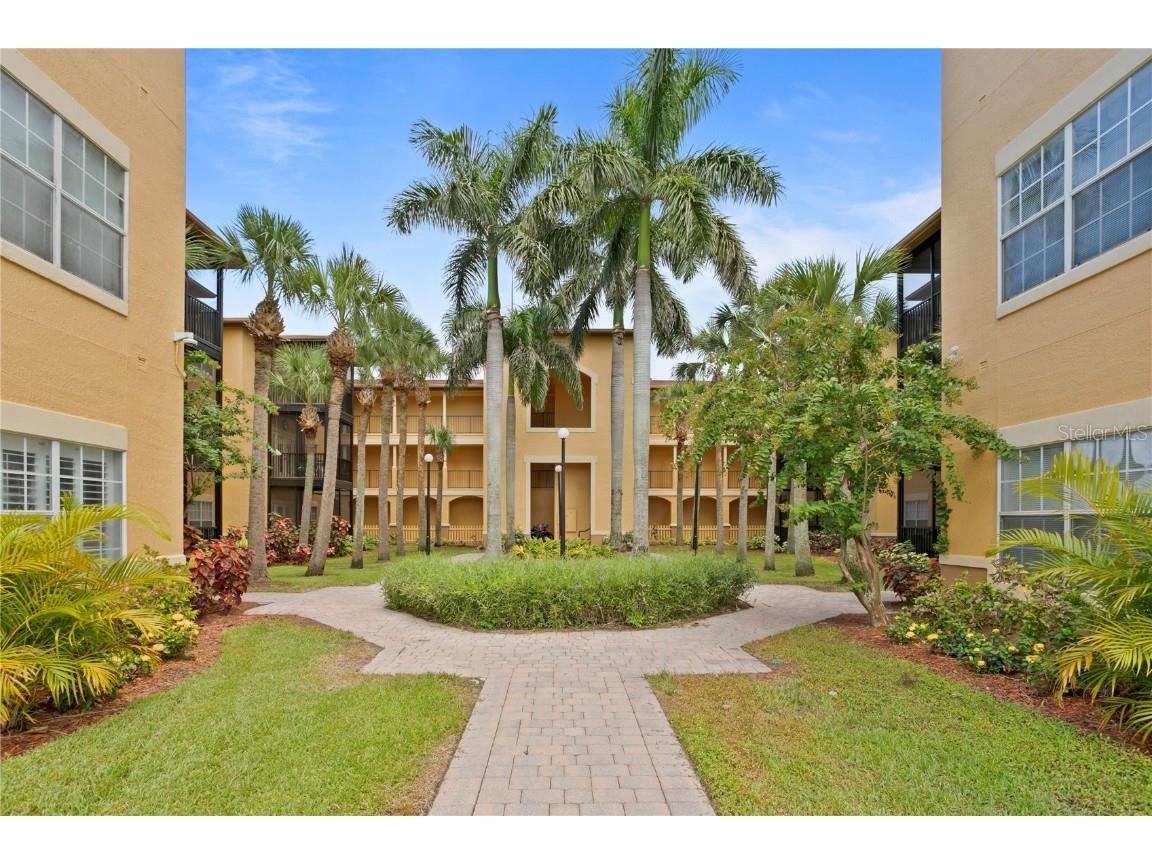 4333 Bayside Village Drive #105 Tampa FL 33615 T3394323 image1