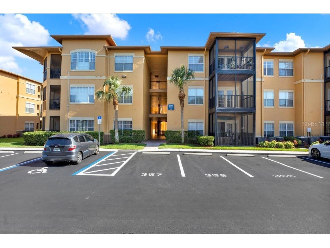 4333 Bayside Village Drive #110 Tampa FL 33615 TB8386434 image1