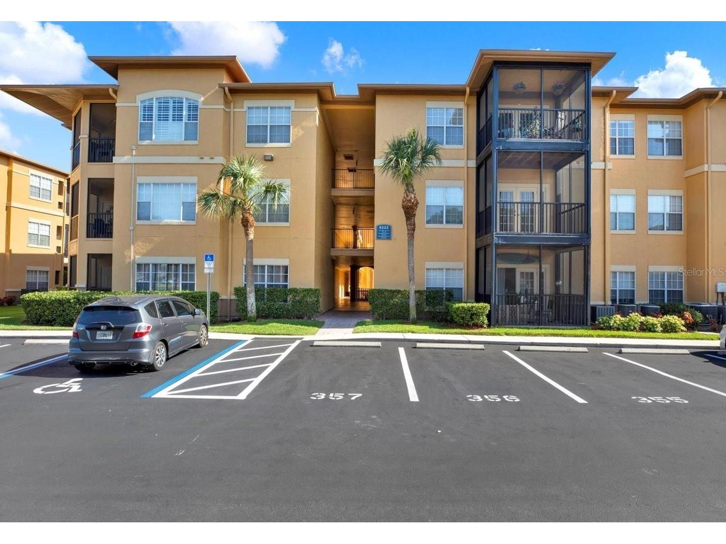 4333 Bayside Village Drive #229 Tampa FL 33615 TB8495007 image1