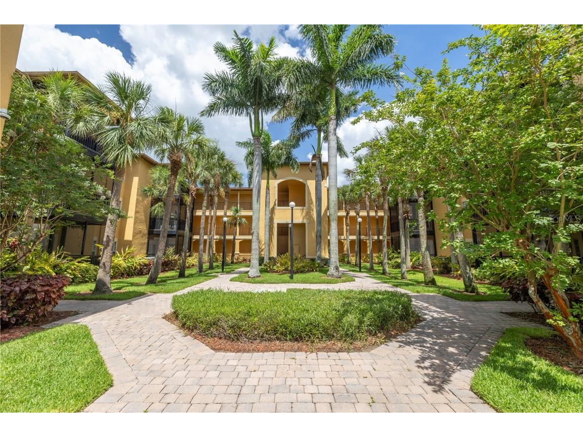 4333 Bayside Village Drive #307 Tampa FL 33615 U8247760 image1