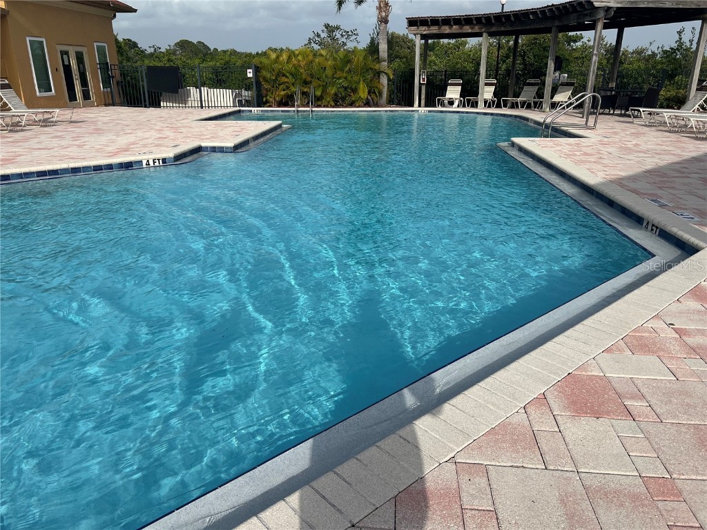 4333 Bayside Village Drive #327 Tampa FL 33615 TB8429201 image6