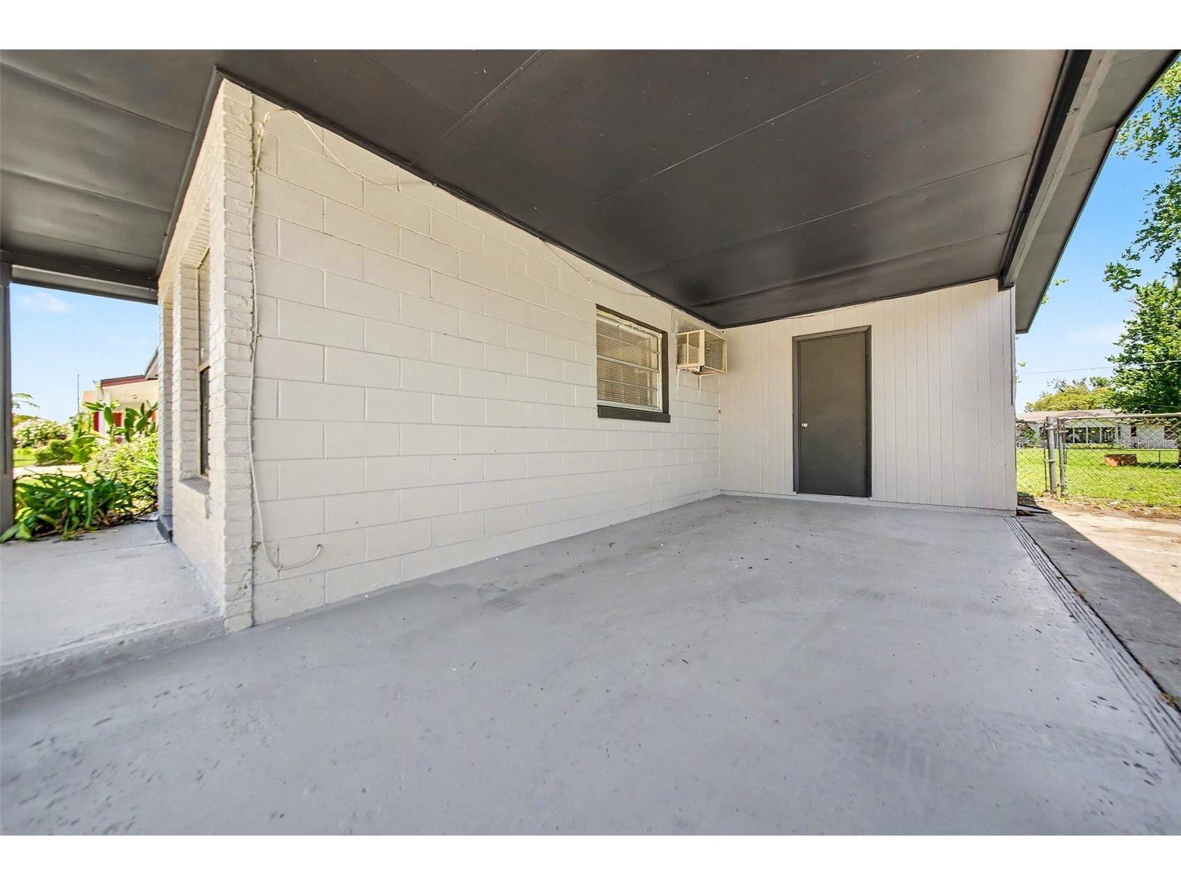 4333 Cynthia Street Orlando FL 32811 O6418342 image2