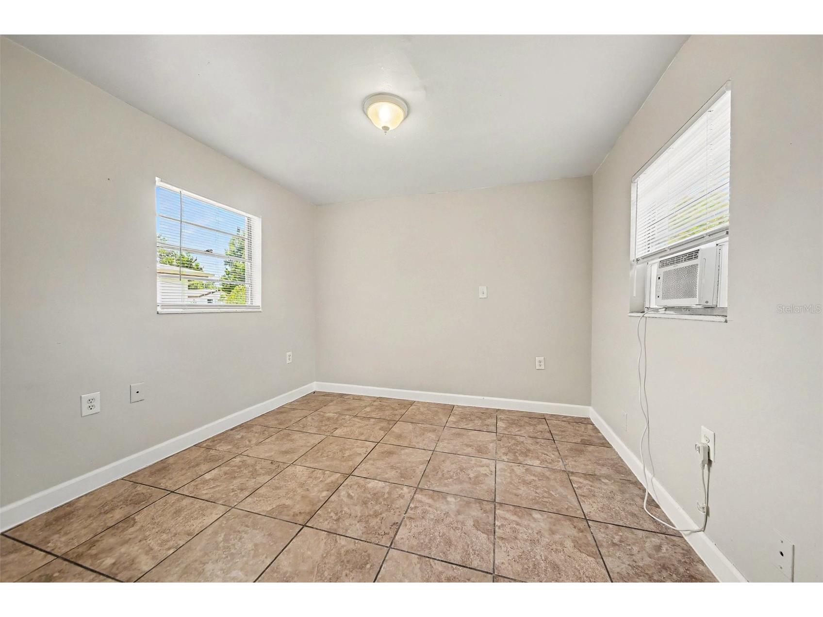 4333 Cynthia Street Orlando FL 32811 O6418342 image9
