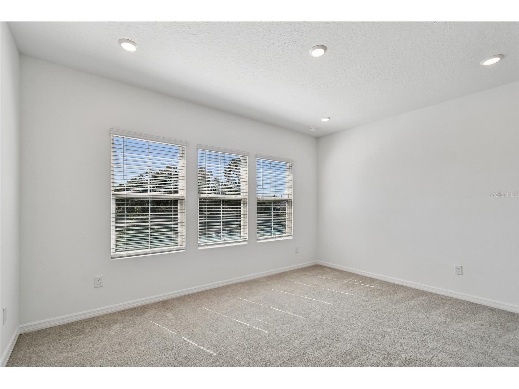 4333 Roush Avenue Orlando FL 32803 TB8479380 image17