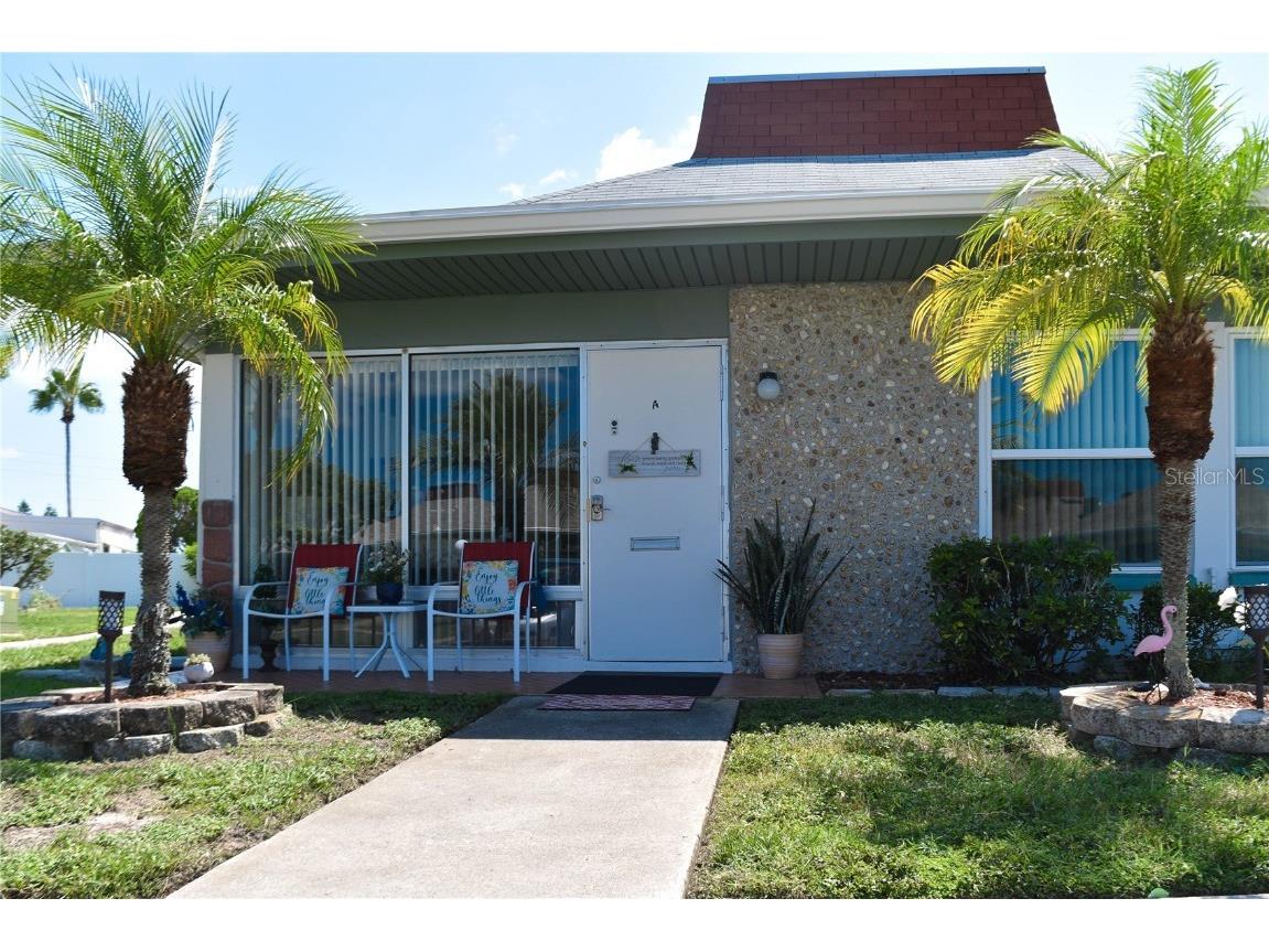 4333 Tahitian Gardens Circle #A Holiday FL 34691 U8204074 image1