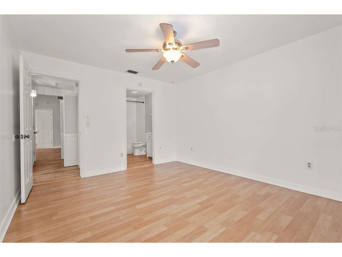 4333 Trails Drive #10-1 Sarasota FL 34232 A4656289 image41