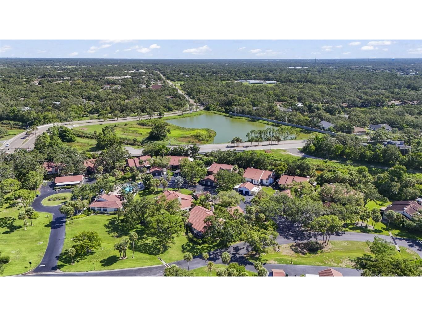 4333 Trails Drive #10-1 Sarasota FL 34232 A4656289 image77