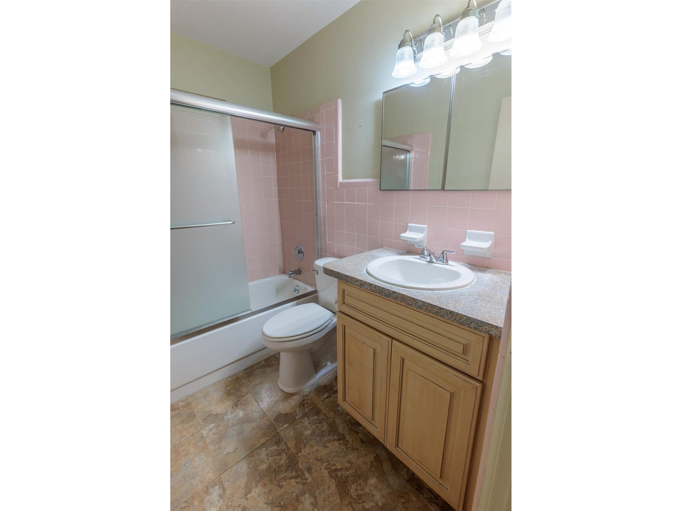 4334 61st Lane N Kenneth City FL 33709 TB8510544 image15