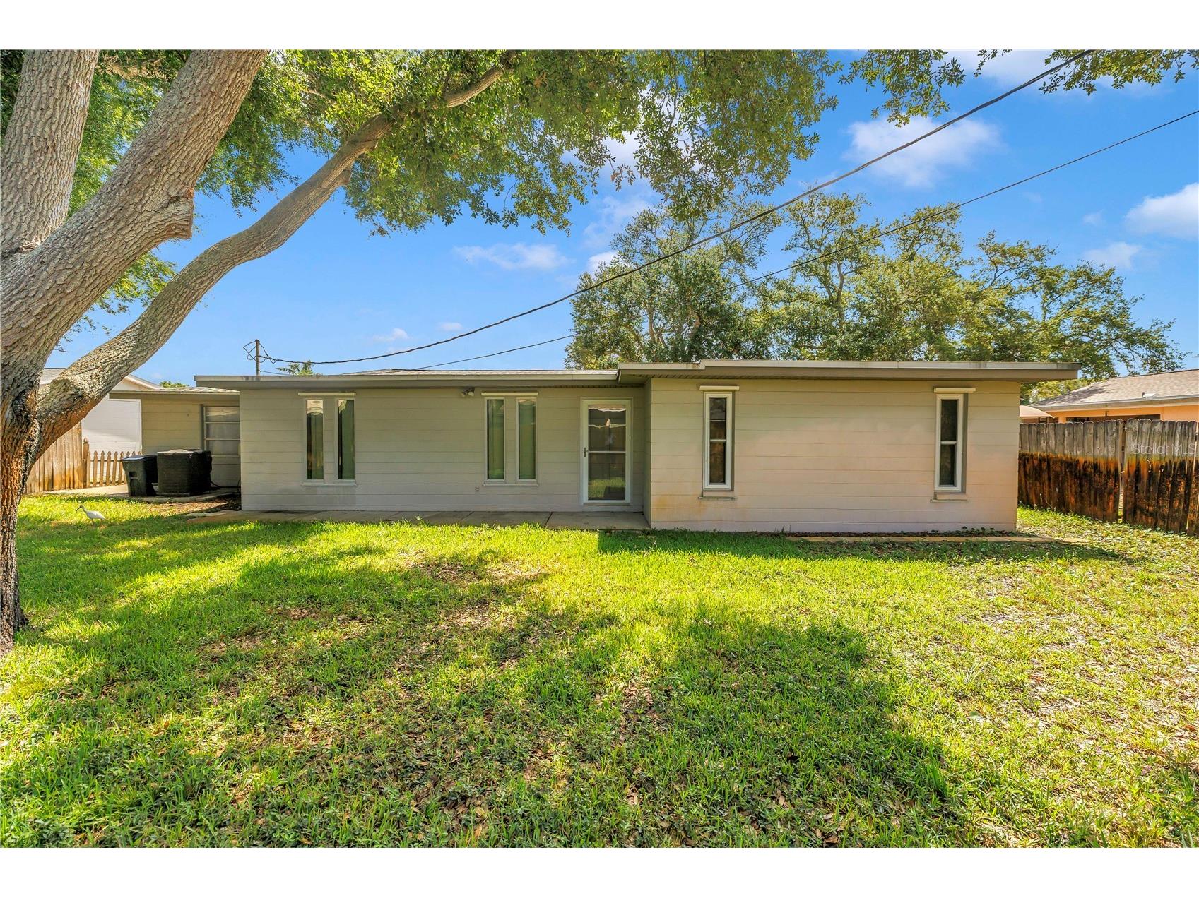 4334 61st Lane N Kenneth City FL 33709 TB8510544 image19