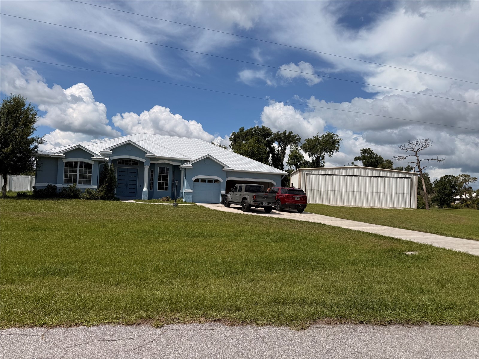 4334 Hidden River Road Sarasota FL 34240 C7526758 image1