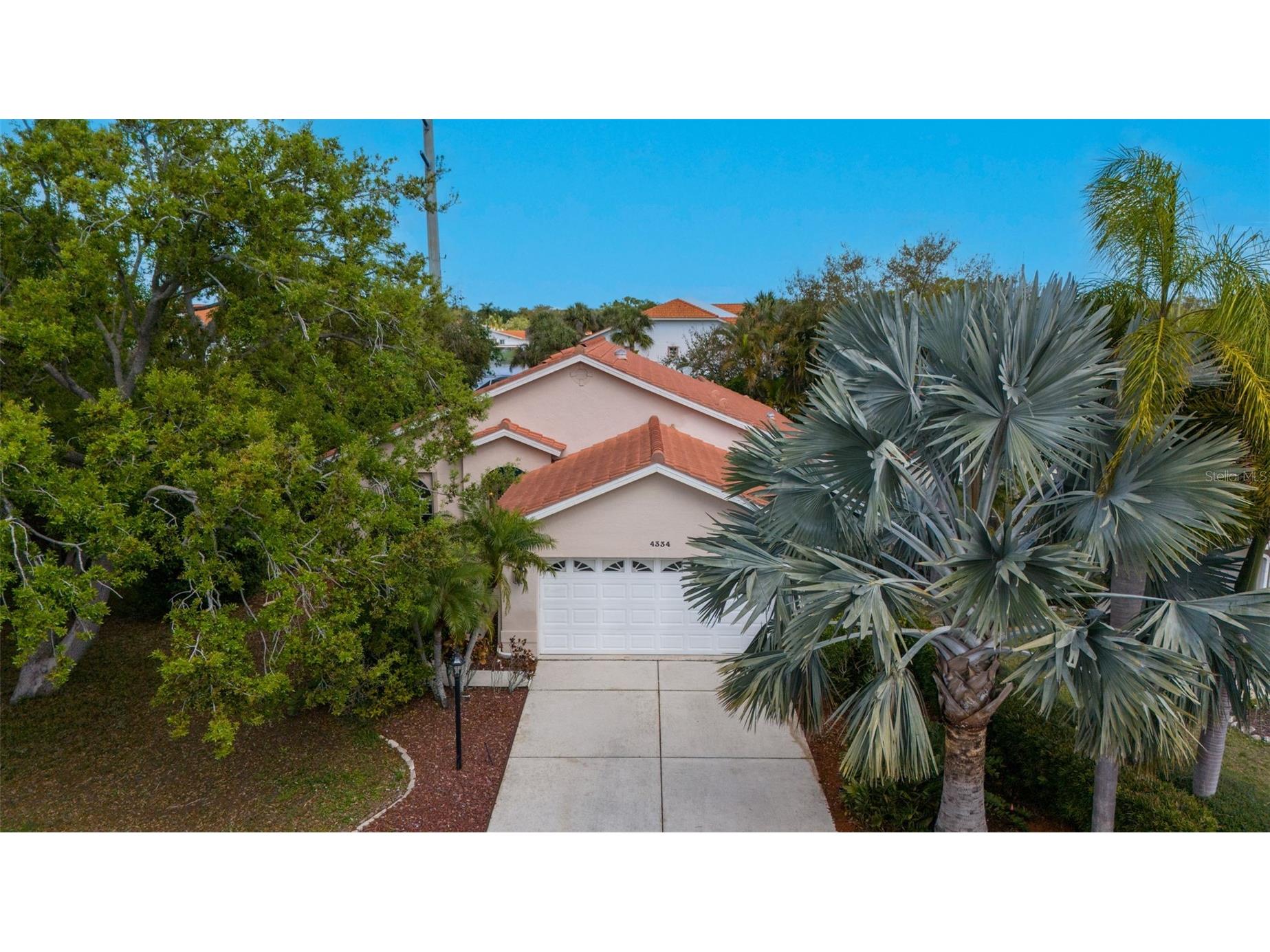 4334 Marcott Circle Sarasota FL 34233 A4690044 image1