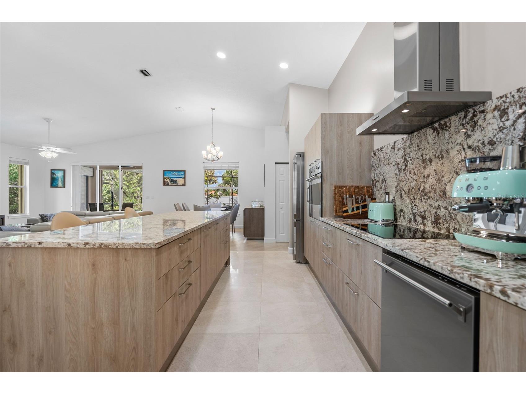 4334 Marcott Circle Sarasota FL 34233 A4690044 image14