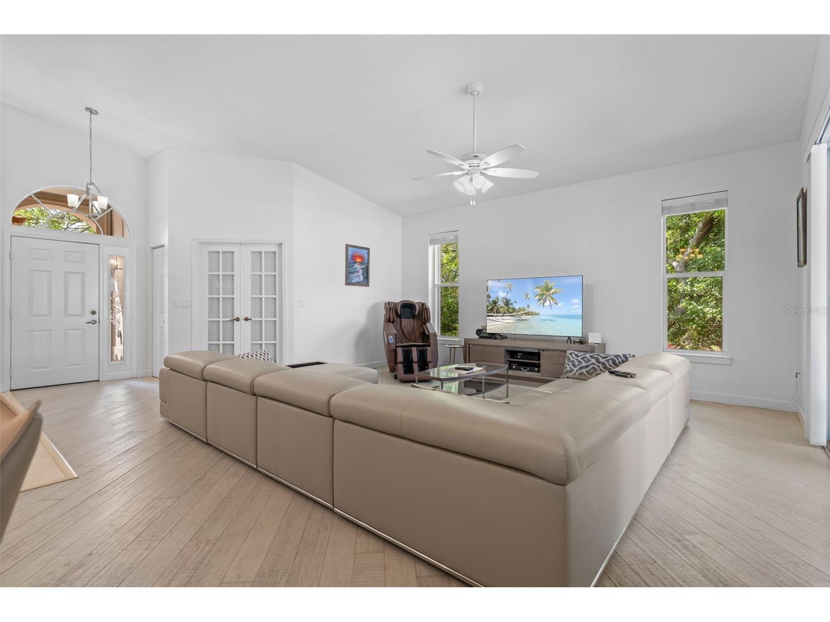 4334 Marcott Circle Sarasota FL 34233 A4690044 image20