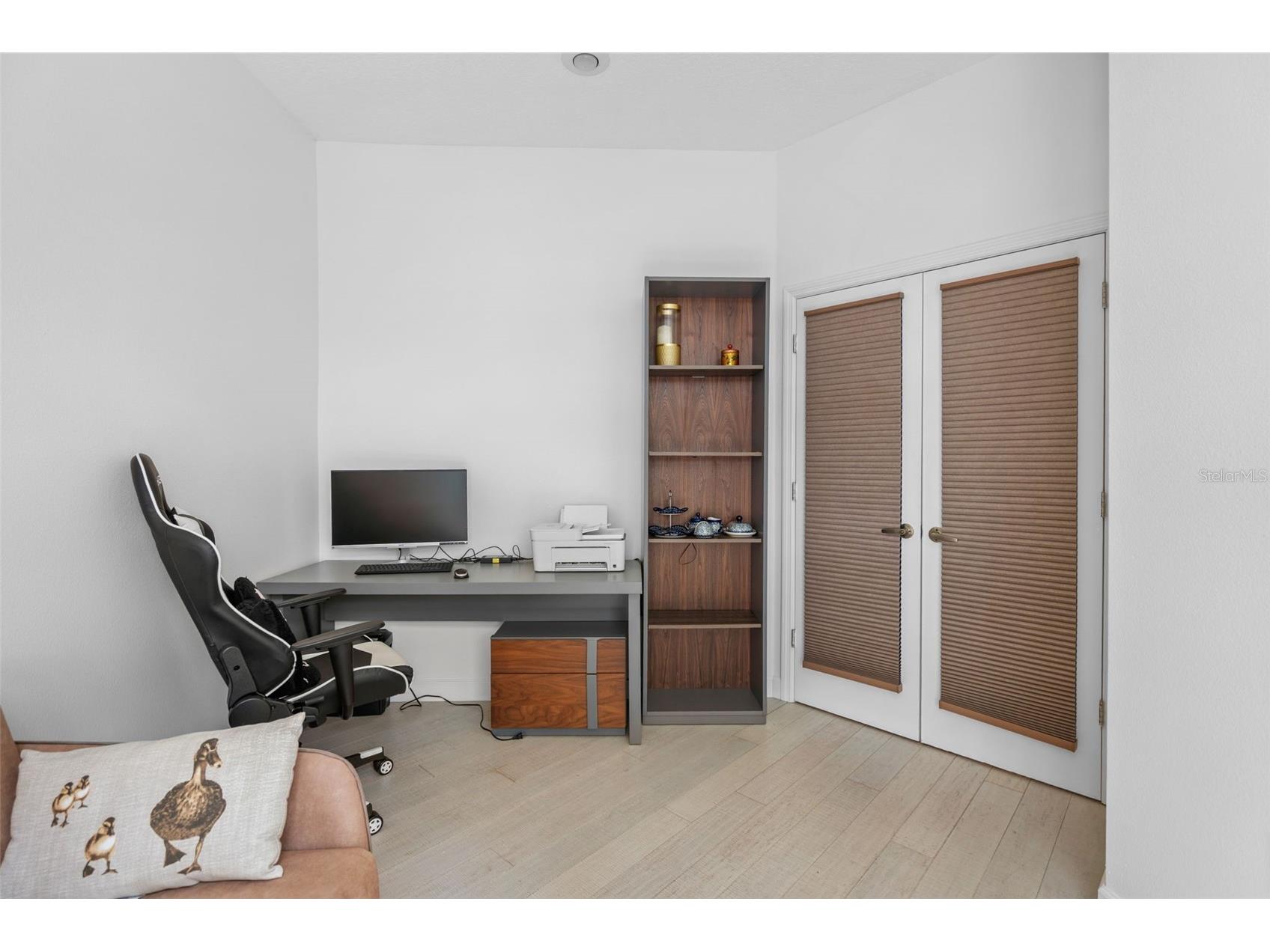 4334 Marcott Circle Sarasota FL 34233 A4690044 image25