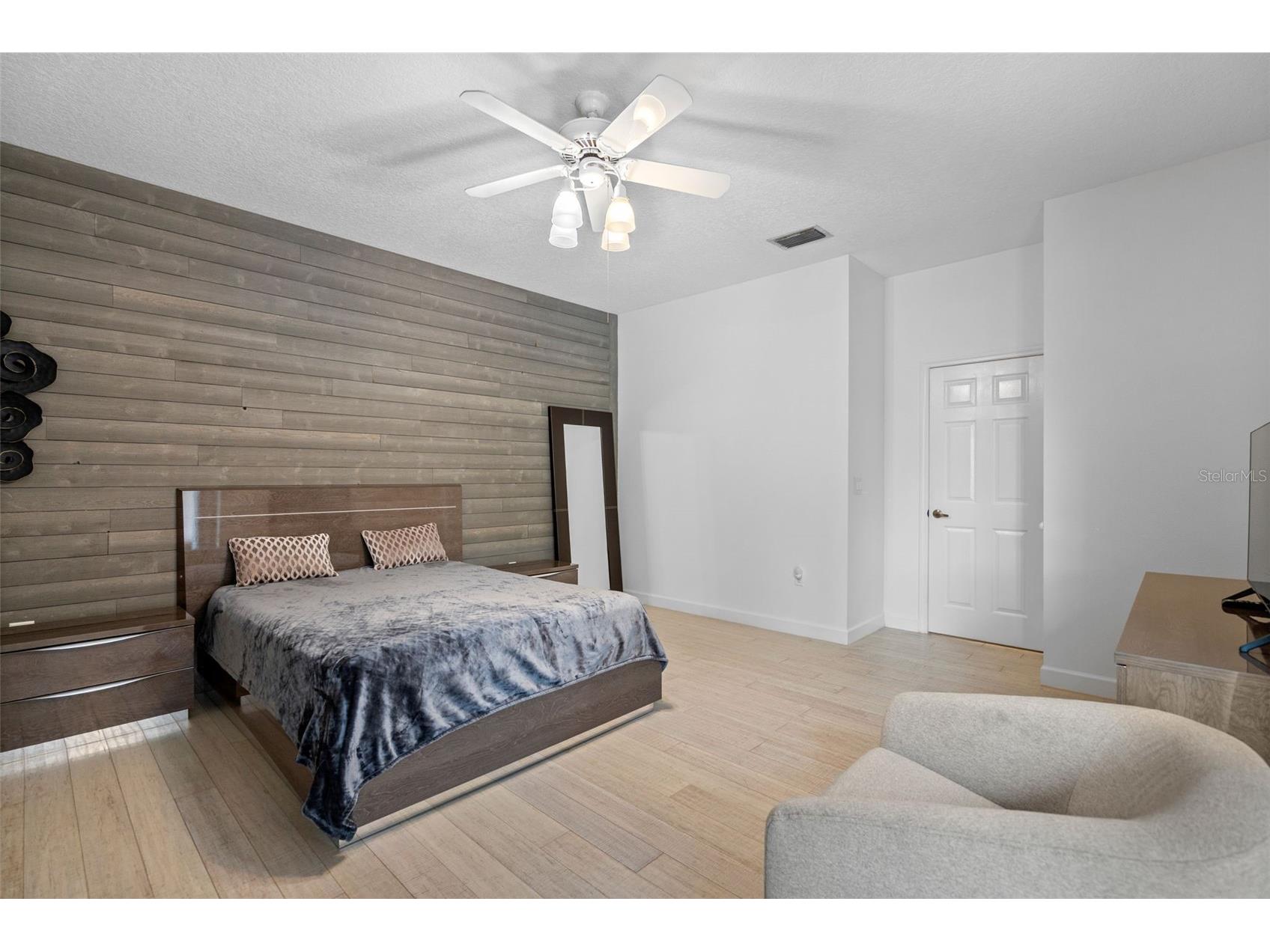 4334 Marcott Circle Sarasota FL 34233 A4690044 image28