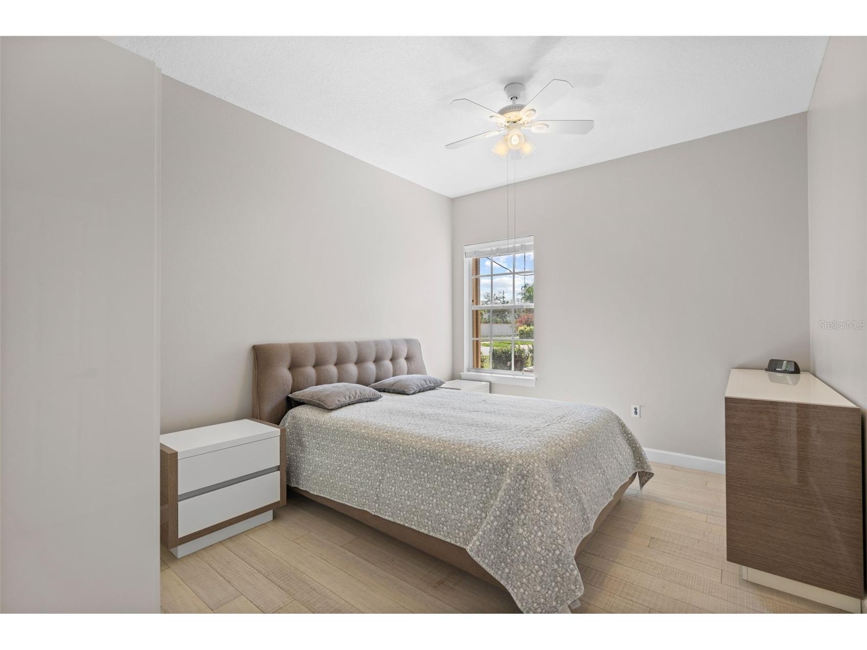 4334 Marcott Circle Sarasota FL 34233 A4690044 image35