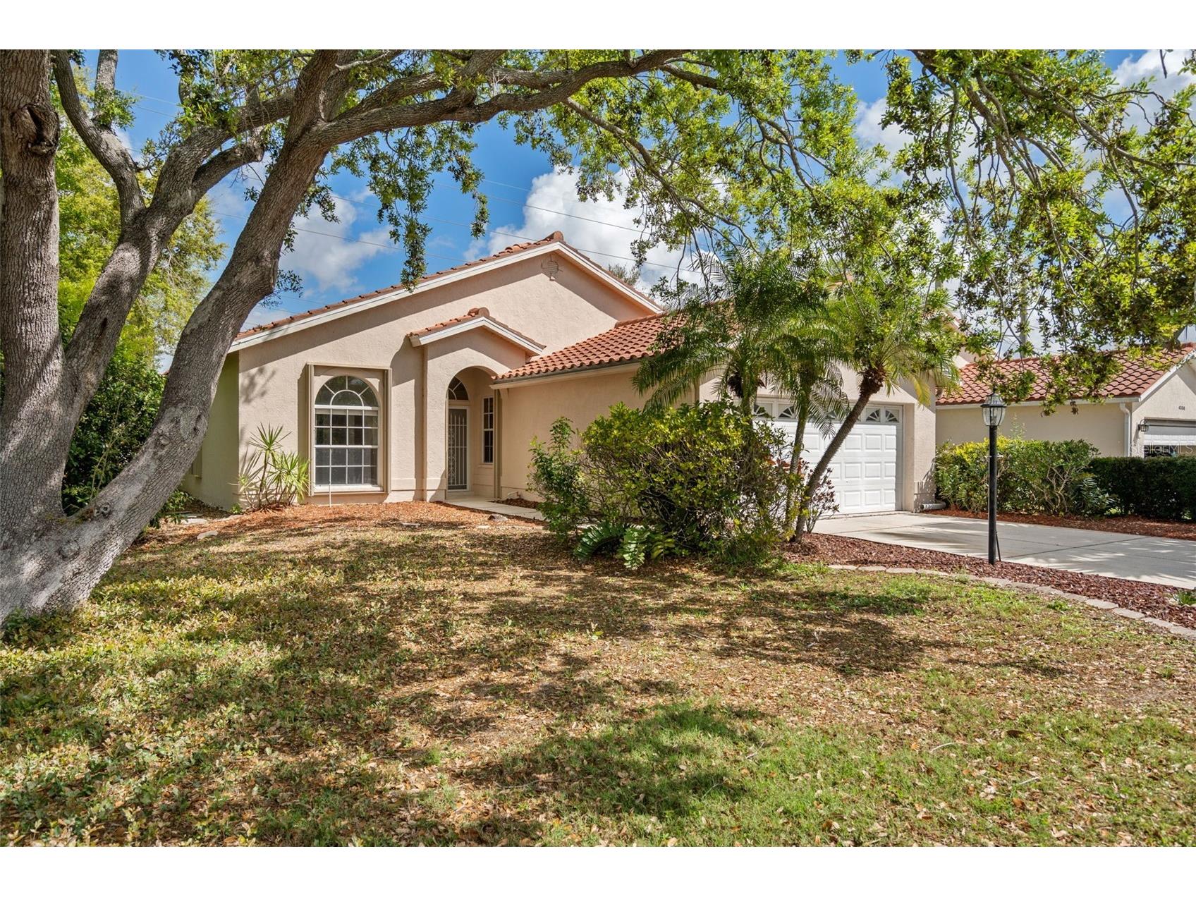 4334 Marcott Circle Sarasota FL 34233 A4690044 image4