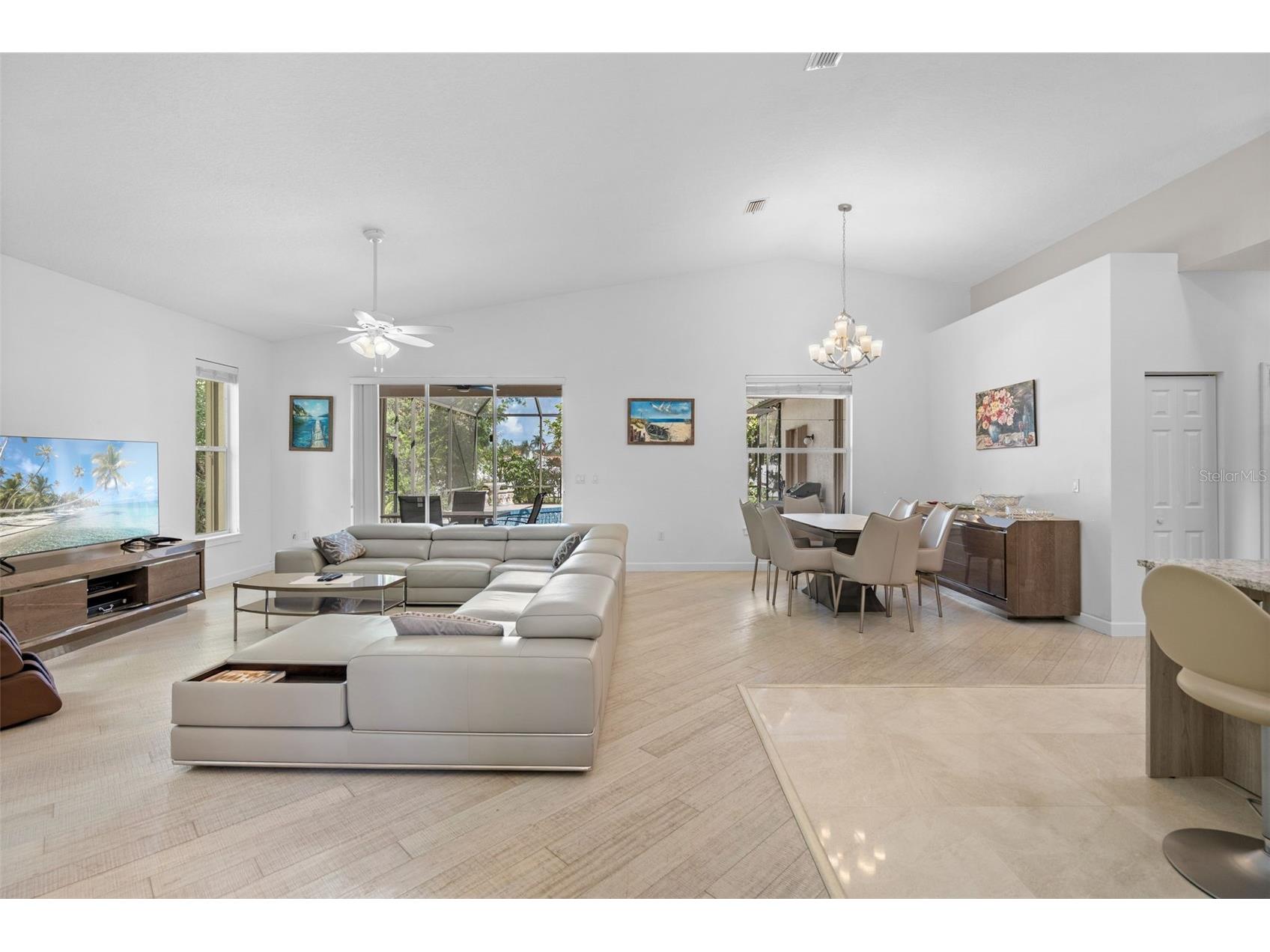 4334 Marcott Circle Sarasota FL 34233 A4690044 image6