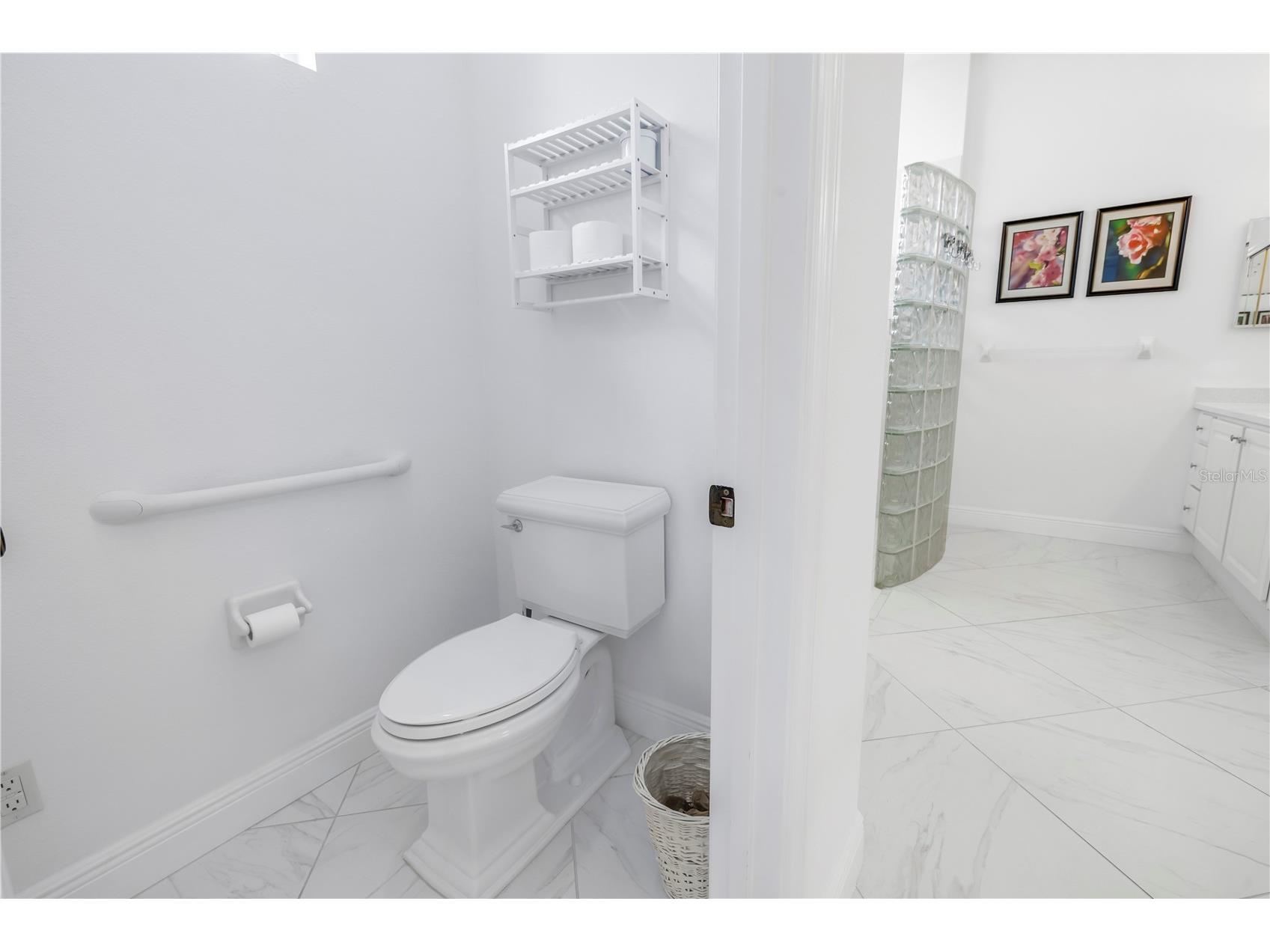 4334 Mirabella Circle Bradenton FL 34210 A4692780 image36