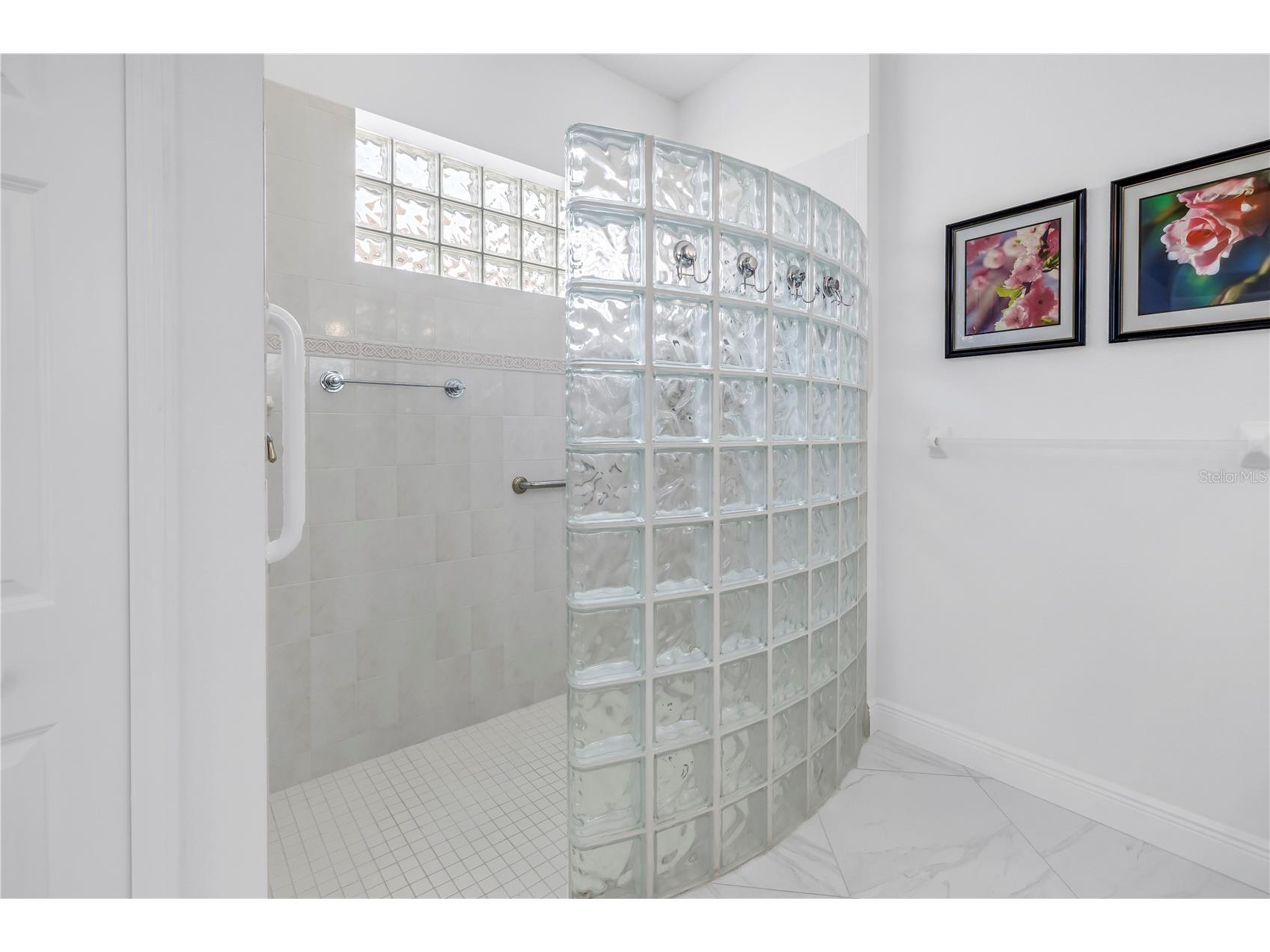 4334 Mirabella Circle Bradenton FL 34210 A4692780 image38