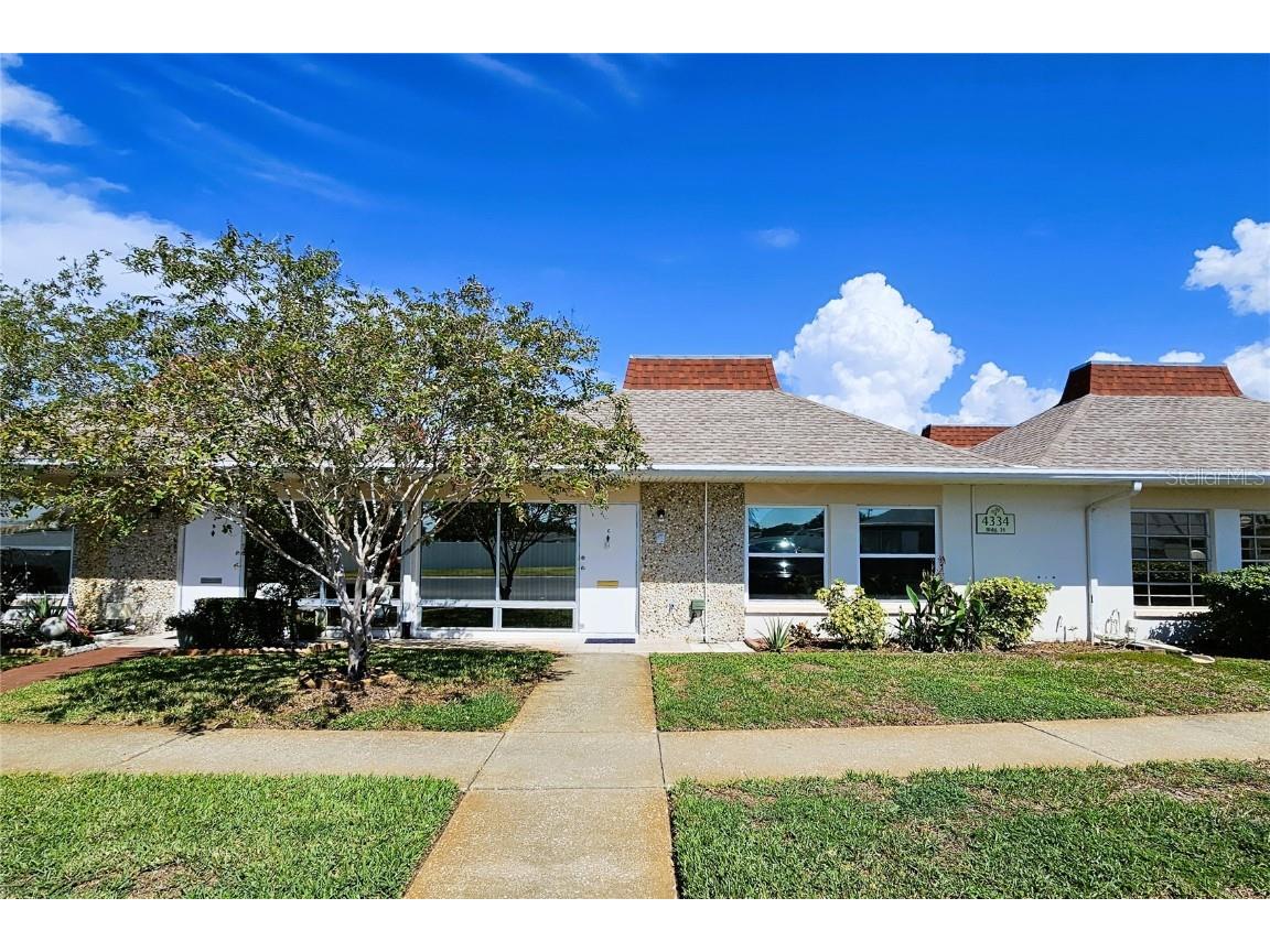 4334 Tahitian Gardens Circle #C Holiday FL 34691 U8216611 image1