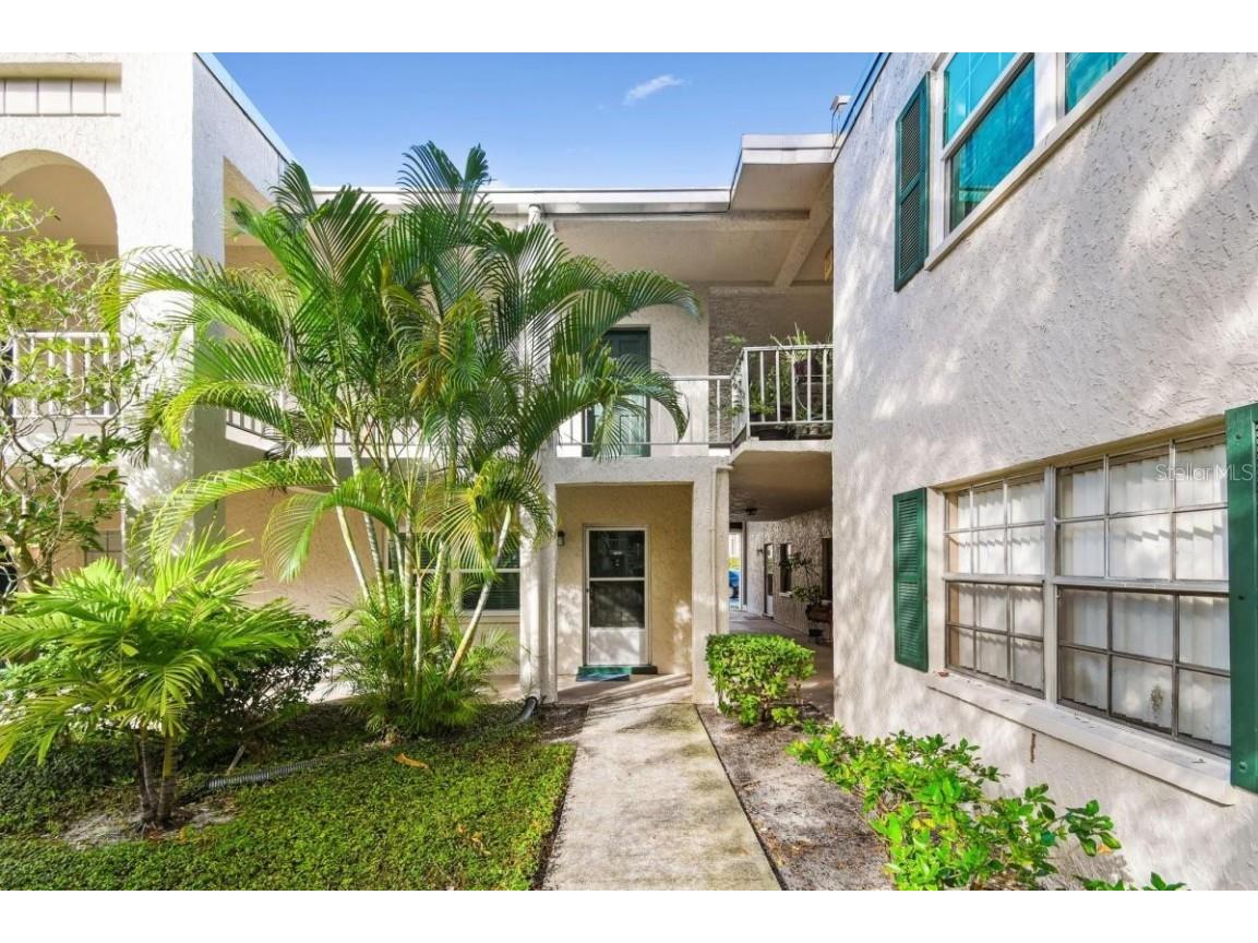 4335 Aegean Drive #108A Tampa FL 33611 TB8447496 image1