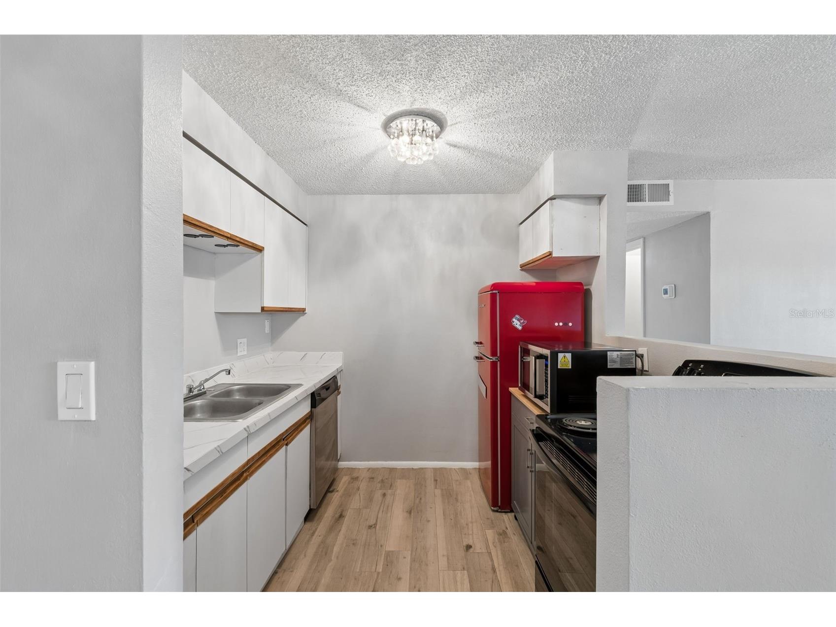 4335 Aegean Drive #136A Tampa FL 33611 TB8490432 image10