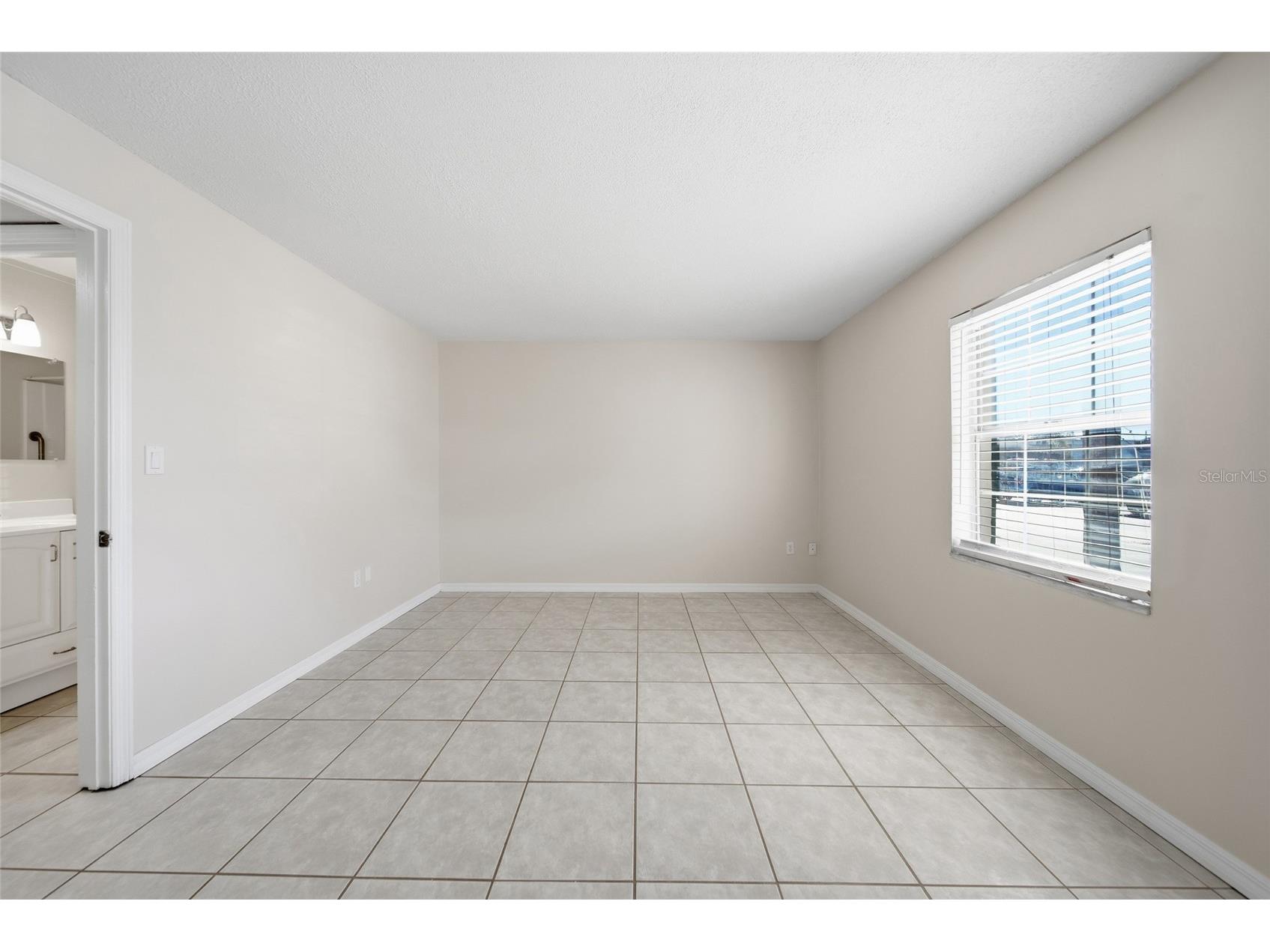 4335 Aegean Drive #144A Tampa FL 33611 TB8480452 image14
