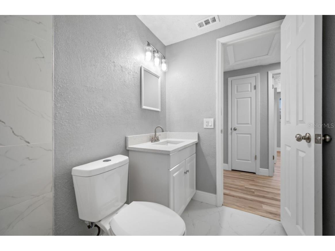 4335 Las Vegas Drive New Port Richey FL 34653 TB8449325 image32