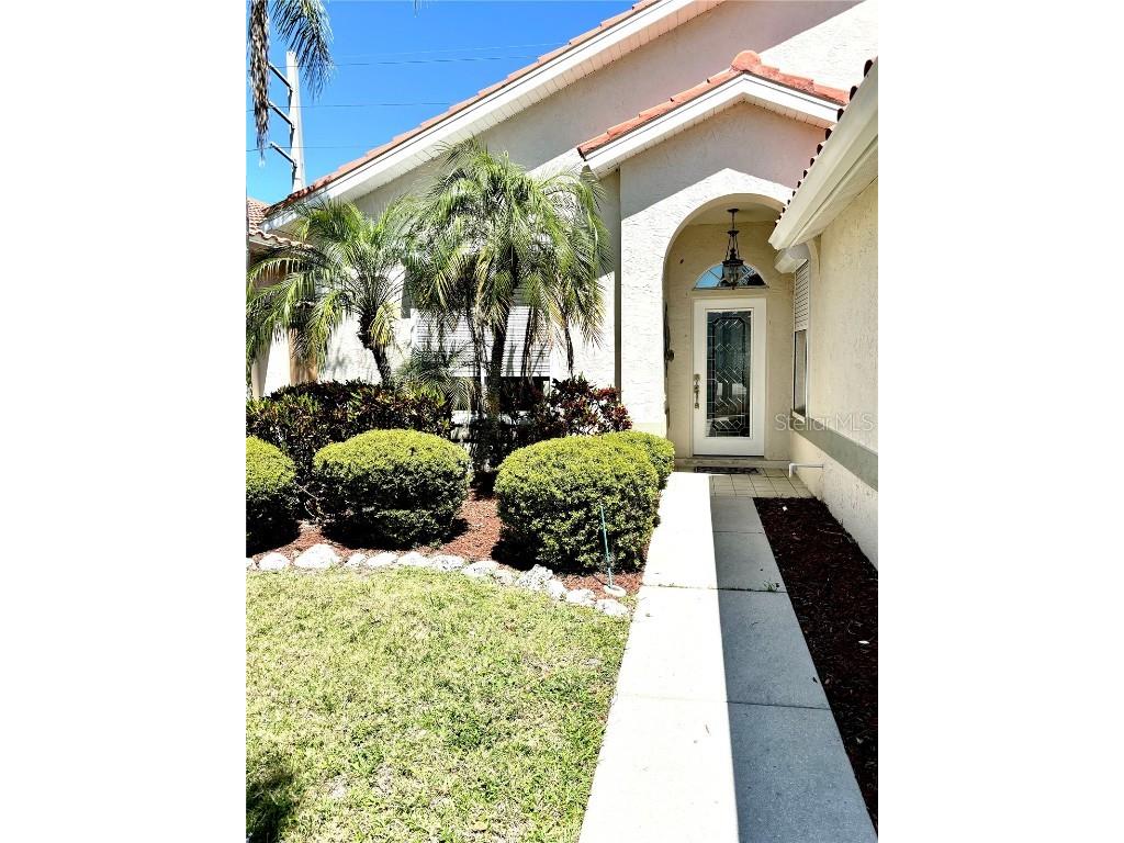 4336 Marcott Circle Sarasota FL 34233 A4605384 image1