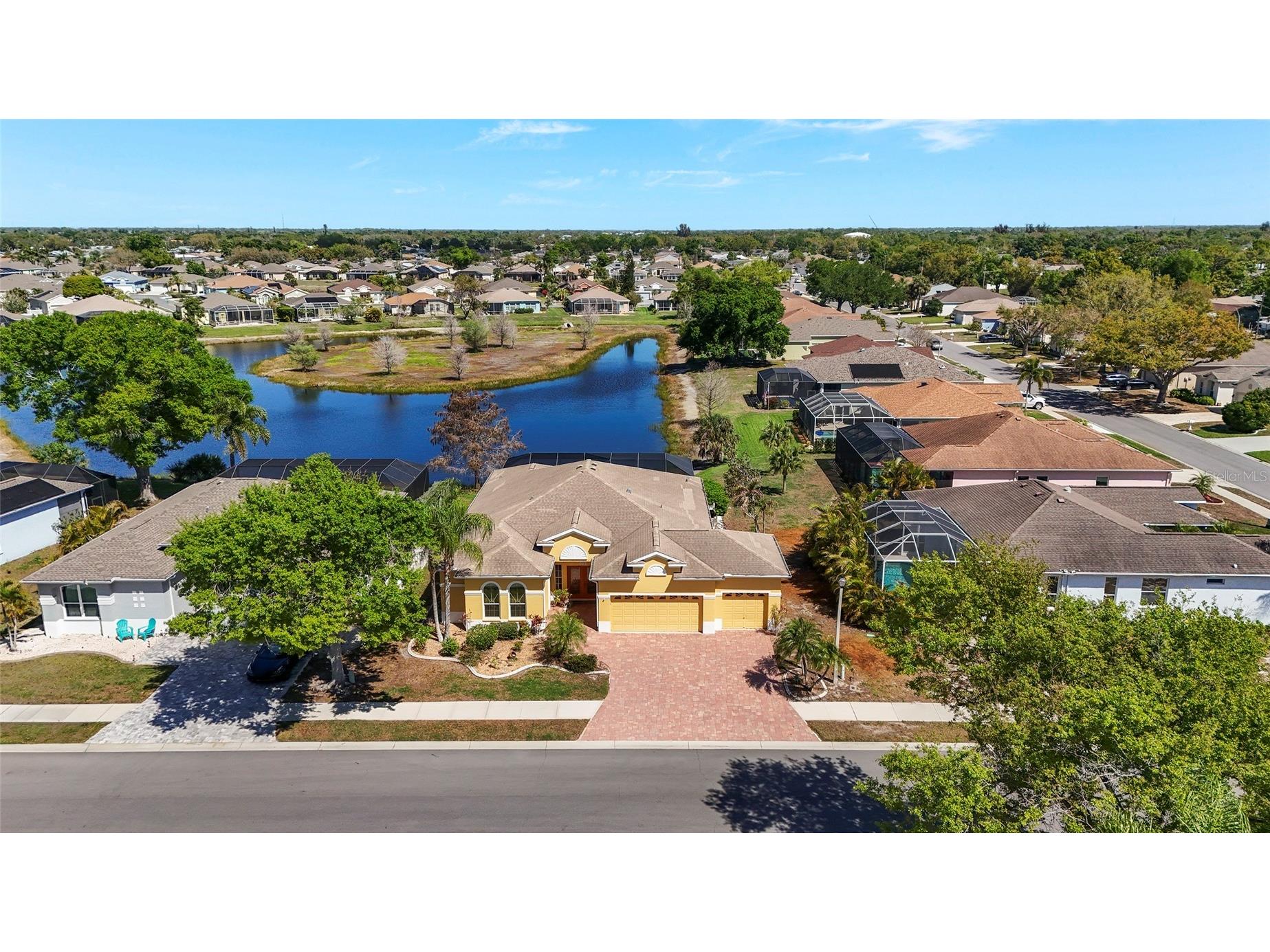 4336 Wordsworth Way Venice FL 34293 A4686428 image1