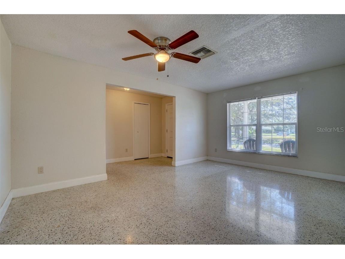 4337 Georgetown Drive Orlando FL 32808 O6360195 image4