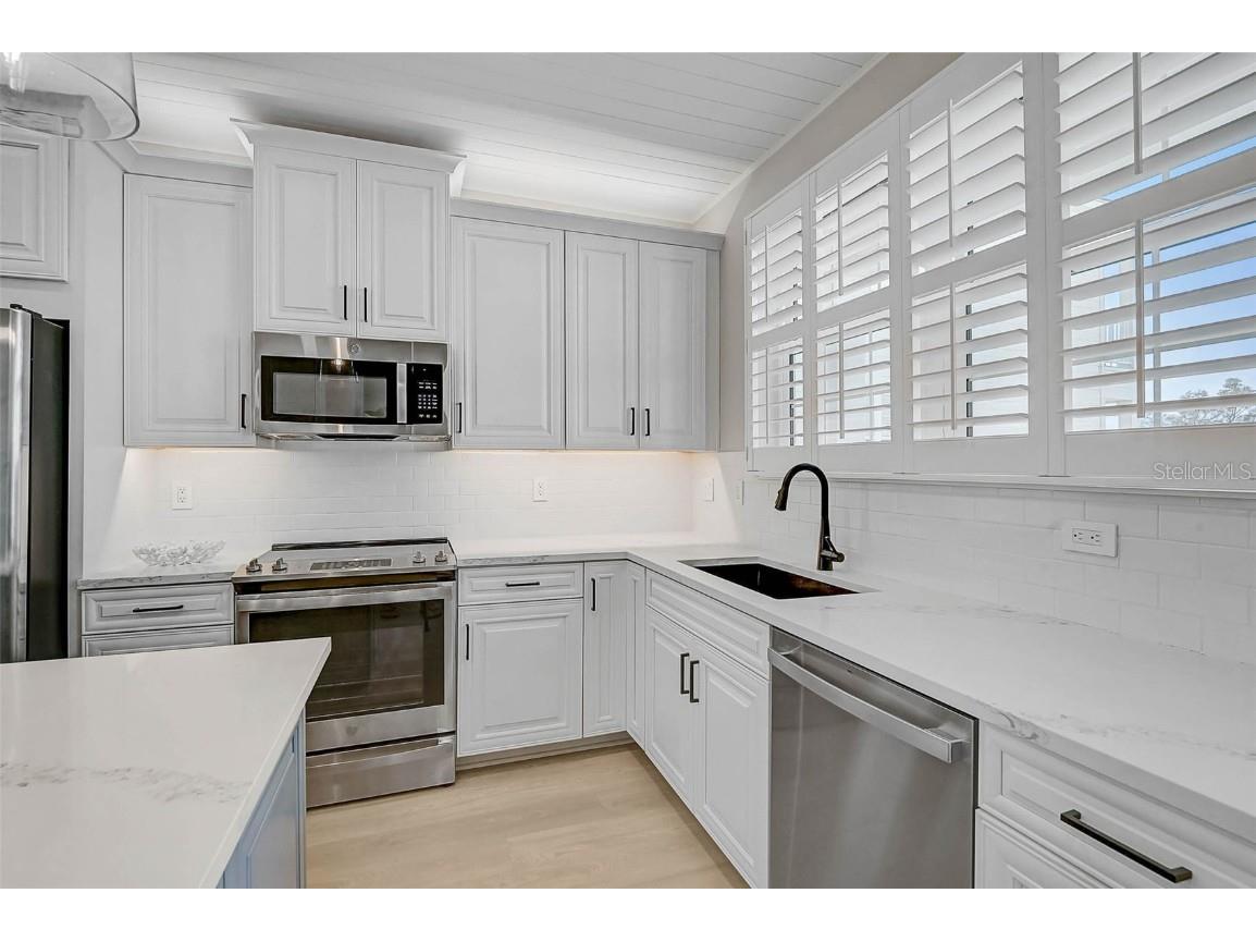 4337 Marina View Way Cortez FL 34215 N6141669 image13