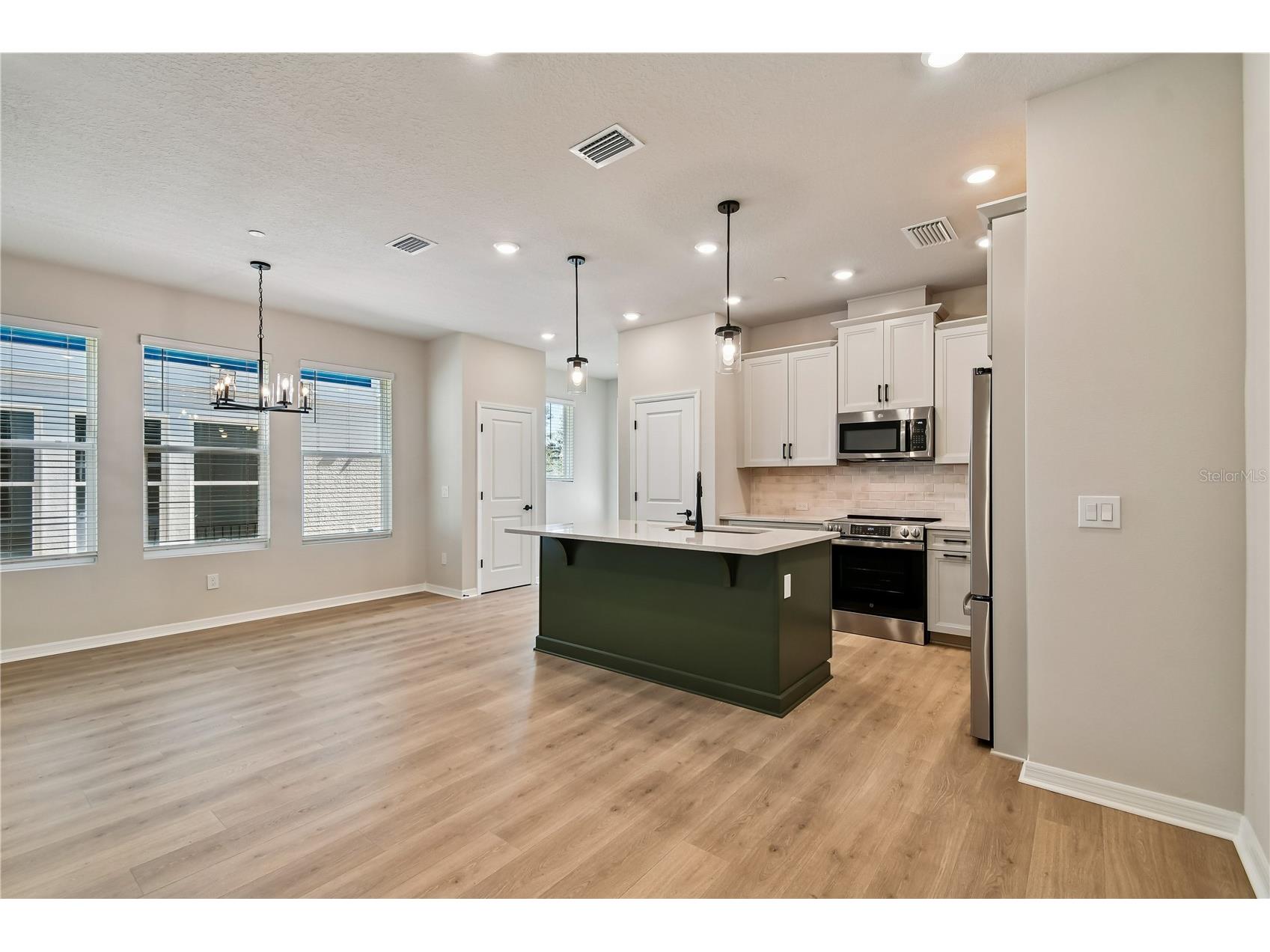 4337 Roush Avenue Orlando FL 32803 TB8501100 image10
