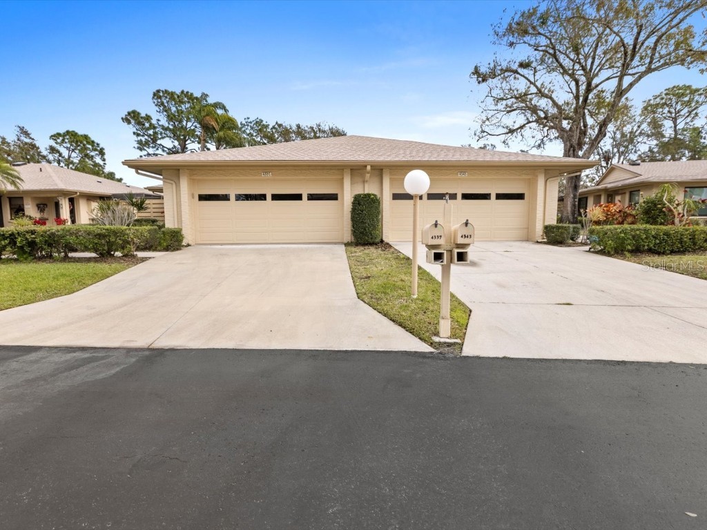 4337 Rum Cay Place #20 Sarasota FL 34233 N6124821 image1