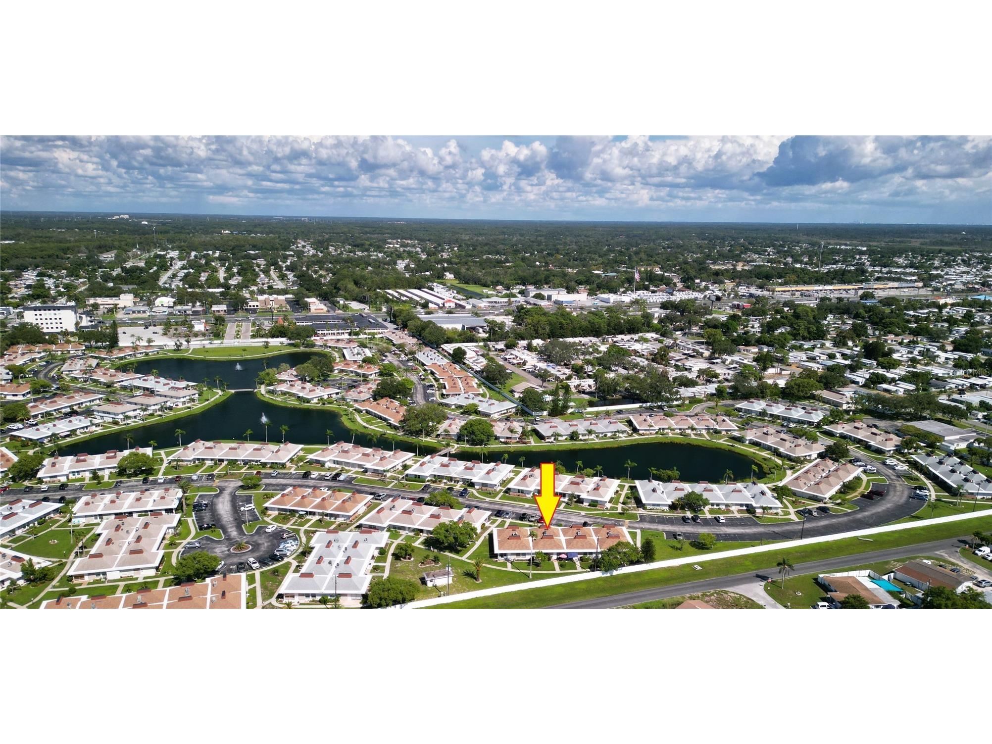 4337 Tahitian Gardens Circle #F Holiday FL 34691 TB8487865 image2