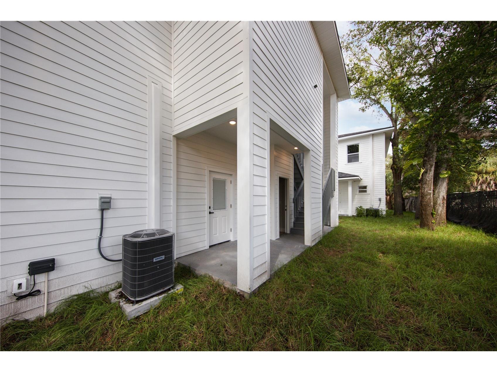 4338 1/2 15th Street N #B Saint Petersburg FL 33703 TB8479378 image2