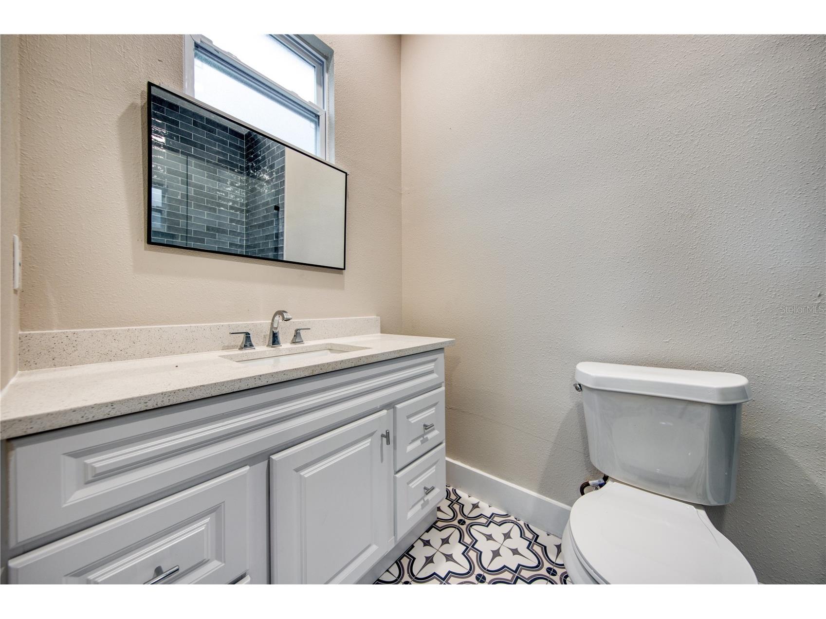 4338 1/2 15th Street N #B Saint Petersburg FL 33703 TB8479378 image5