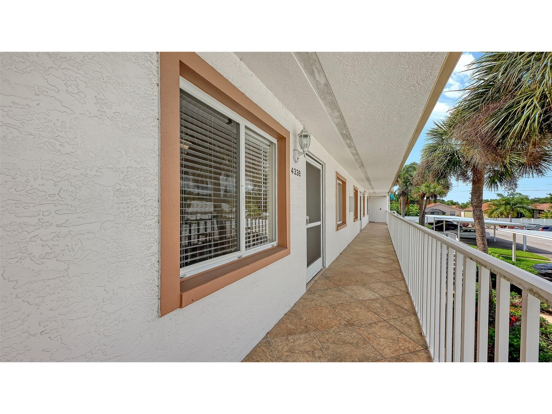 4338 Madeira Court #3346 Sarasota FL 34233 A4692389 image2
