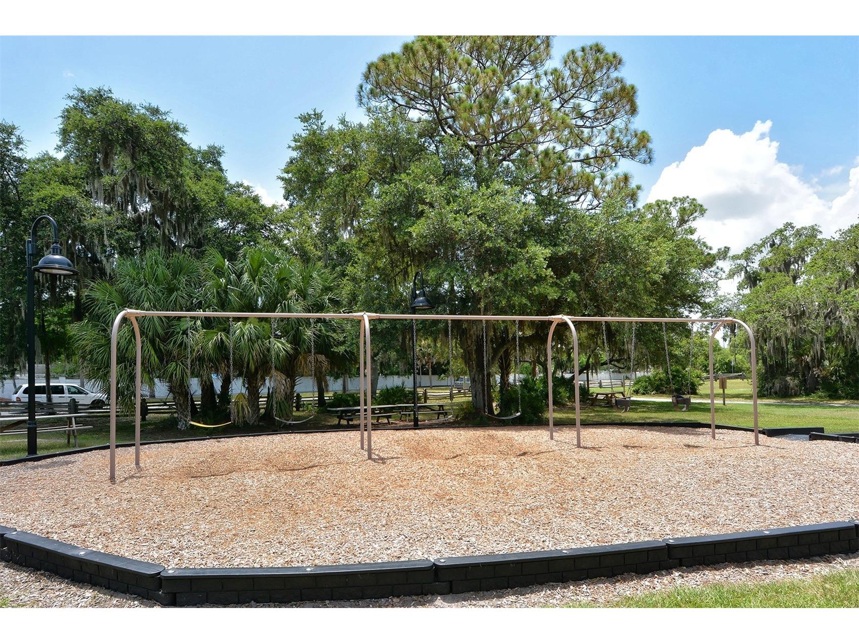4338 Madeira Court #3346 Sarasota FL 34233 A4692389 image40