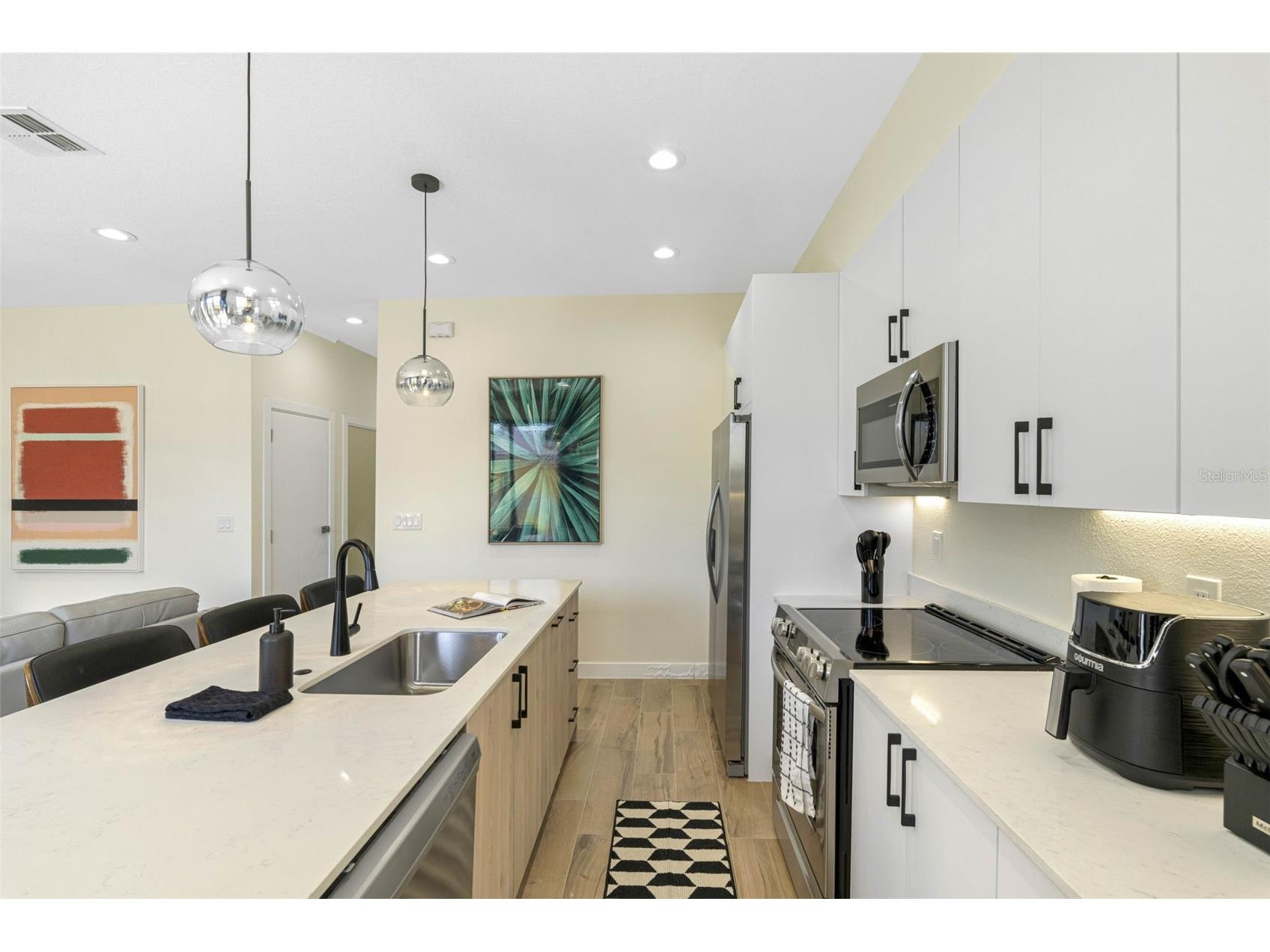 4338 Villa Alina Court Tampa FL 33614 TB8508205 image5